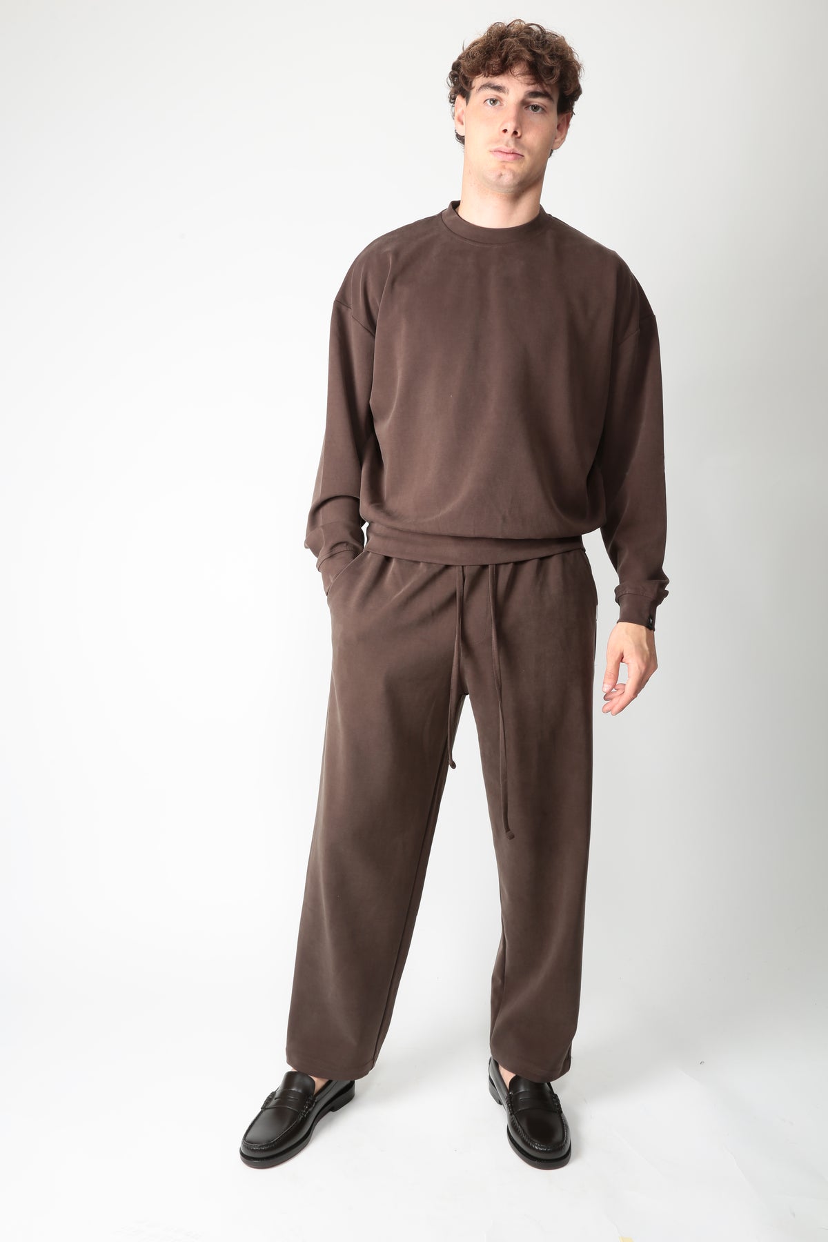 https://admin.shopify.com/store/gulieshop/products/16595776504157#:~:text=https%3A//www.gulieshop.it%20%E2%80%BA%20products%20%E2%80%BA%20whynotbrand%2Dfelpa%2Dgirocollo%2Dfl27