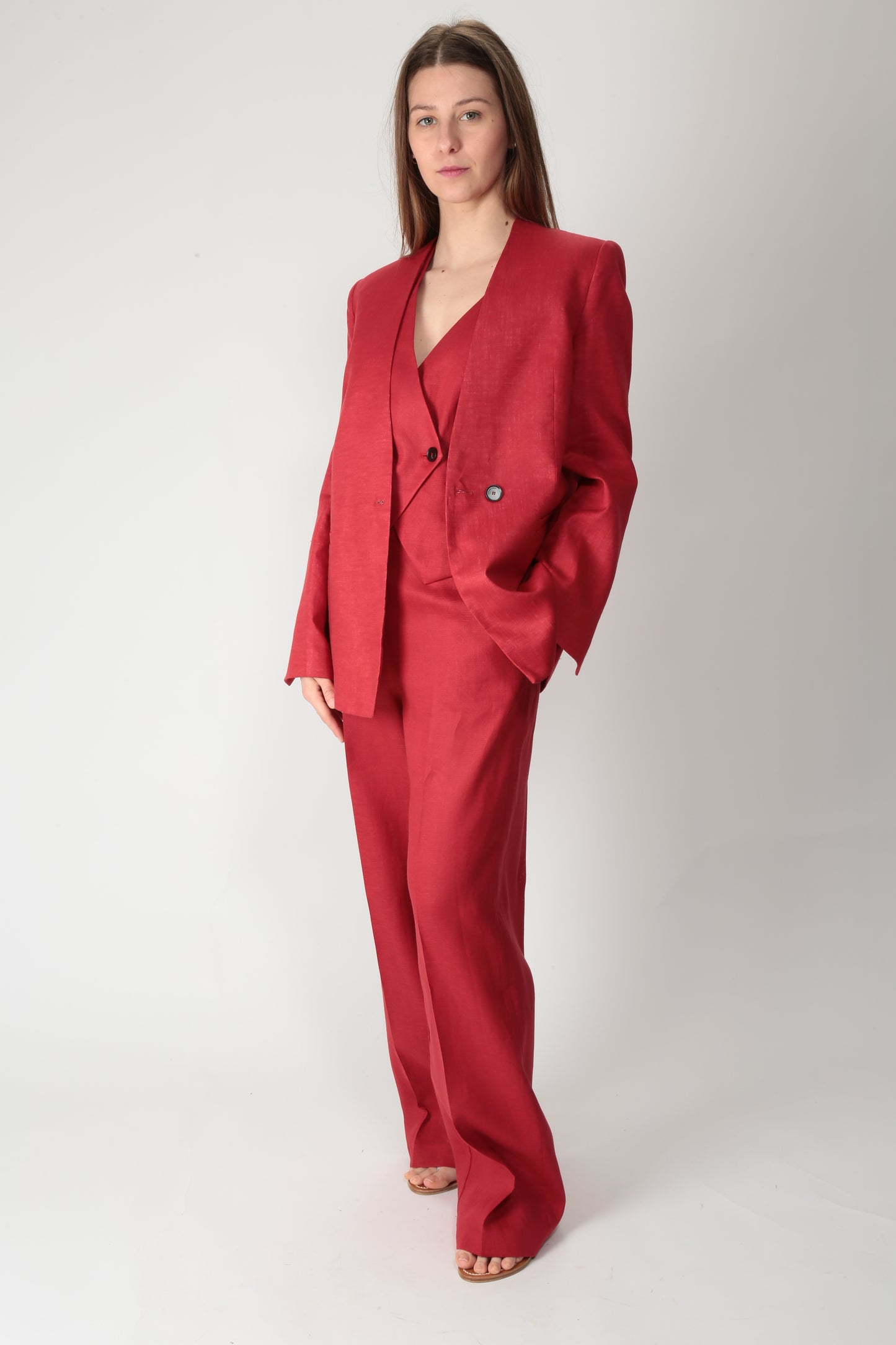 https://admin.shopify.com/store/gulieshop/products/15290034422109#:~:text=https%3A//www.gulieshop.it%20%E2%80%BA%20products%20%E2%80%BA%20l%2Dconti%2Dgiacca%2Dmonopetto%2Din%2Dlino%2Dl5sl48