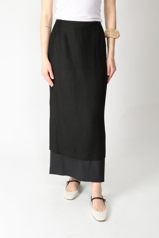 https://admin.shopify.com/store/gulieshop/products/15290035634525#:~:text=https%3A//www.gulieshop.it%20%E2%80%BA%20products%20%E2%80%BA%20l%2Dconti%2Dgonna%2Da%2Dtubino%2Df5sl75