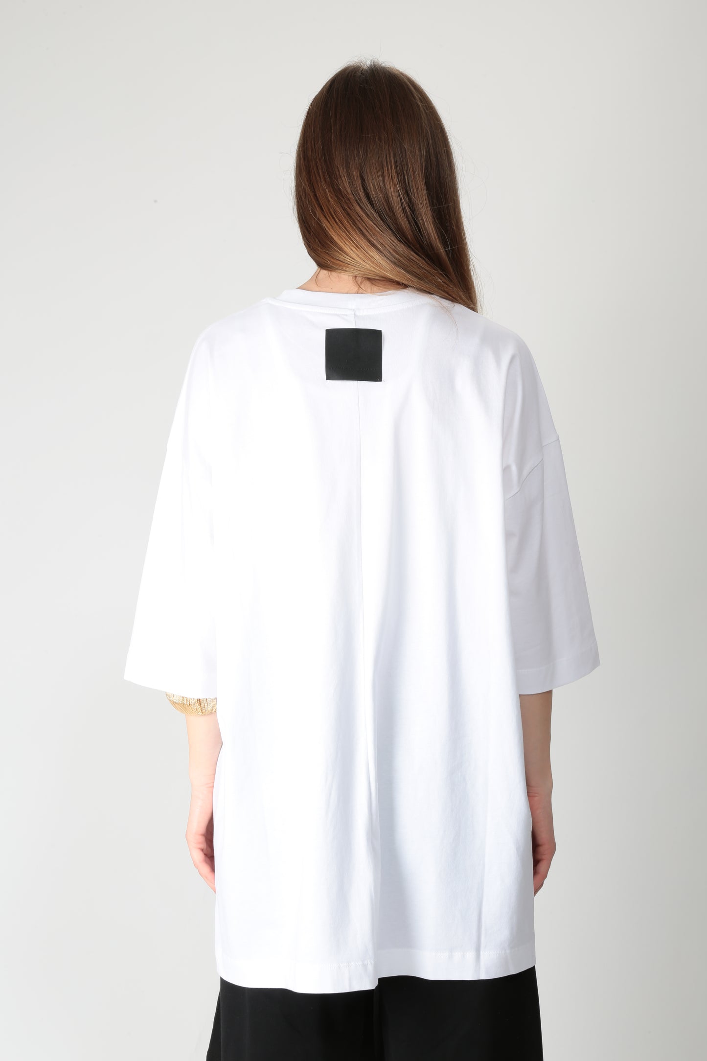 https://admin.shopify.com/store/gulieshop/products/15290025050461#:~:text=https%3A//www.gulieshop.it%20%E2%80%BA%20products%20%E2%80%BA%20l%2Dconti%2Dmaxi%2Dmaglia%2Din%2Dcotone%2Djames%2Dl5sw74