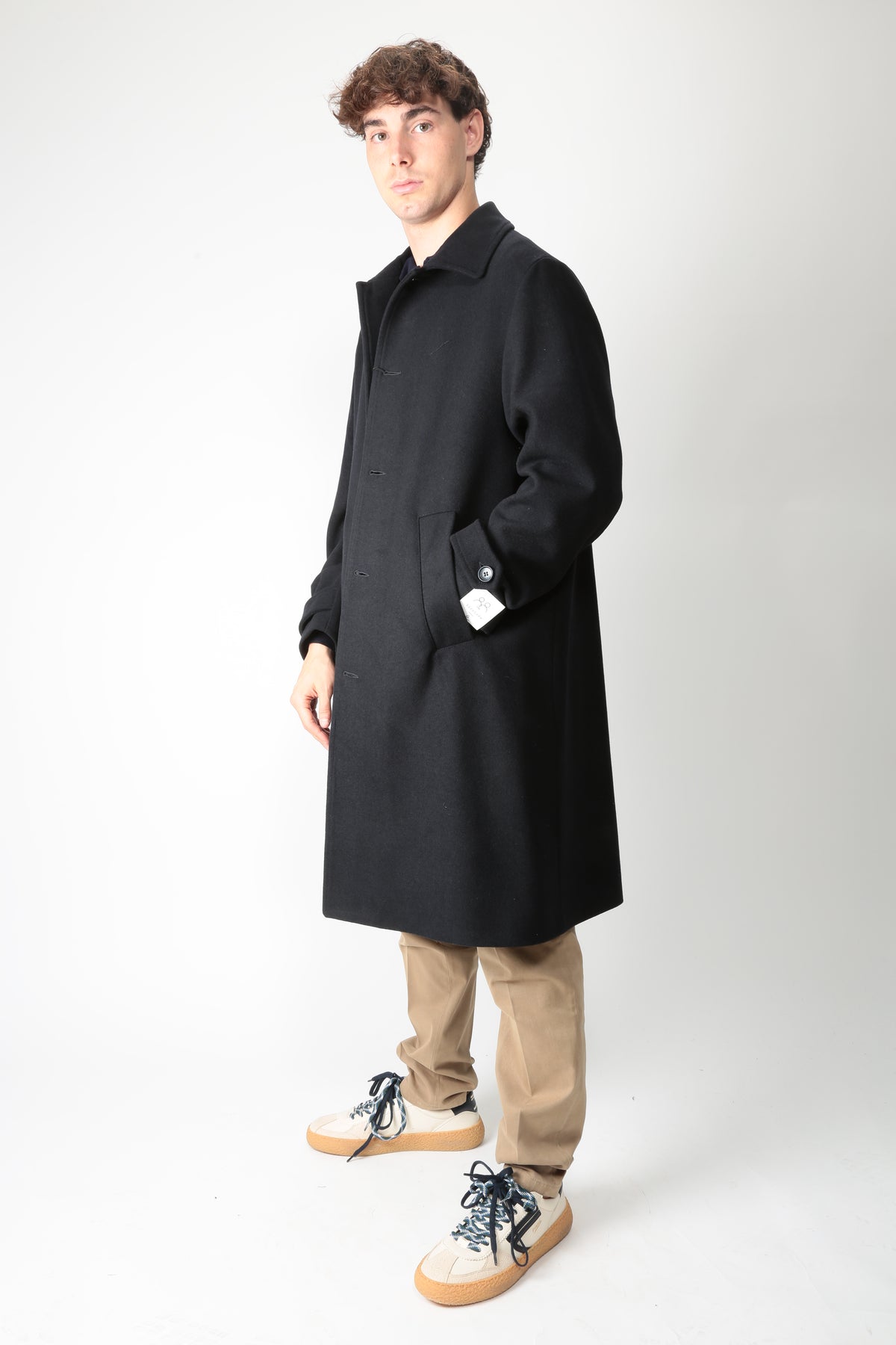 https://www.gulieshop.it › products › bicolore-cappotto-lungo-monopetto-ghent-r4234