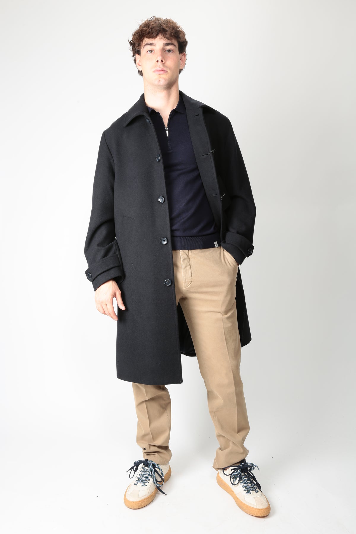 https://www.gulieshop.it › products › bicolore-cappotto-lungo-monopetto-ghent-r4234