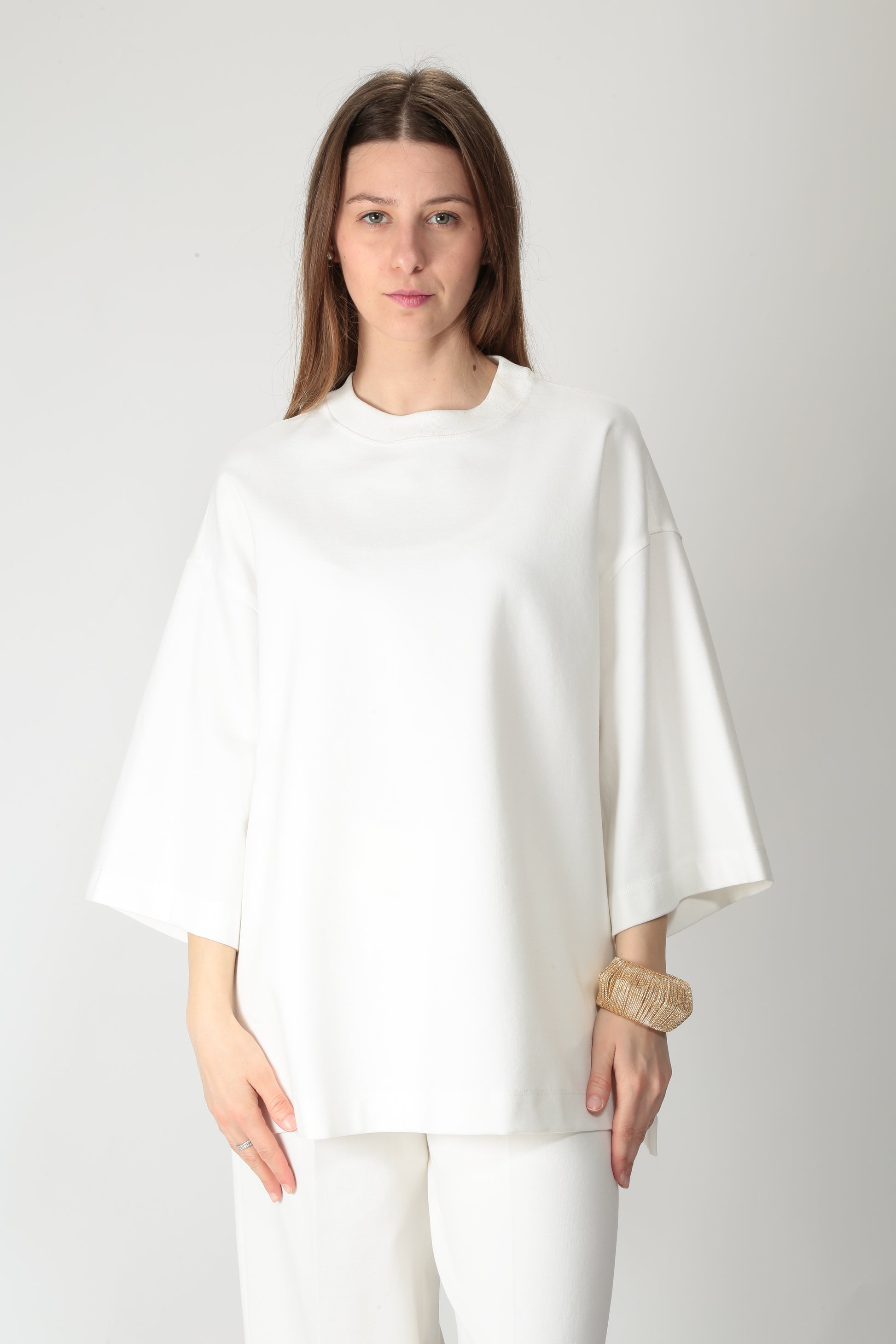 https://admin.shopify.com/store/gulieshop/products/15290034225501#:~:text=https%3A//www.gulieshop.it%20%E2%80%BA%20products%20%E2%80%BA%20l%2Dconti%2Dmaglia%2Dtaglio%2Dfelpa%2Df5si07