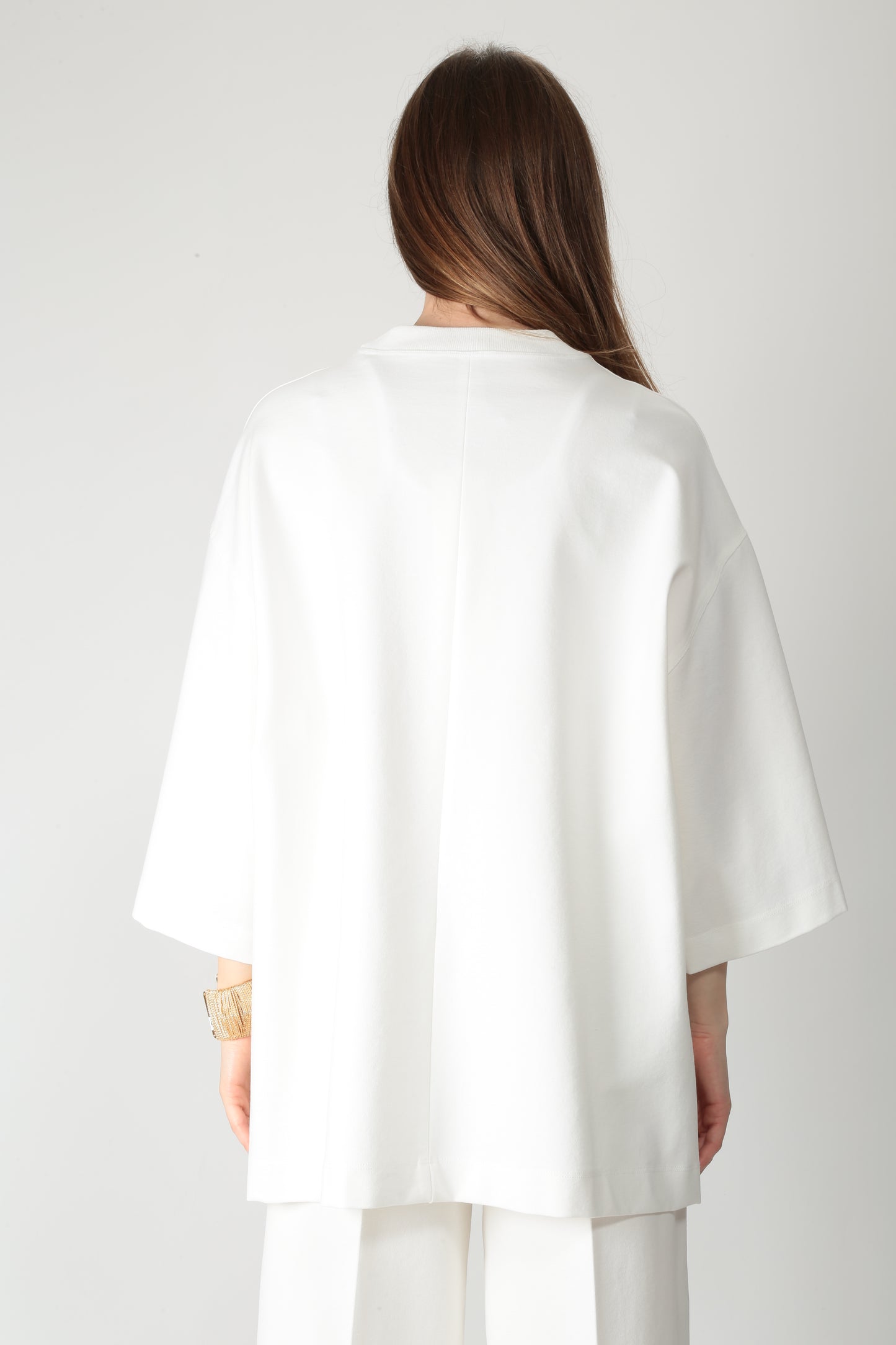 https://admin.shopify.com/store/gulieshop/products/15290034225501#:~:text=https%3A//www.gulieshop.it%20%E2%80%BA%20products%20%E2%80%BA%20l%2Dconti%2Dmaglia%2Dtaglio%2Dfelpa%2Df5si07