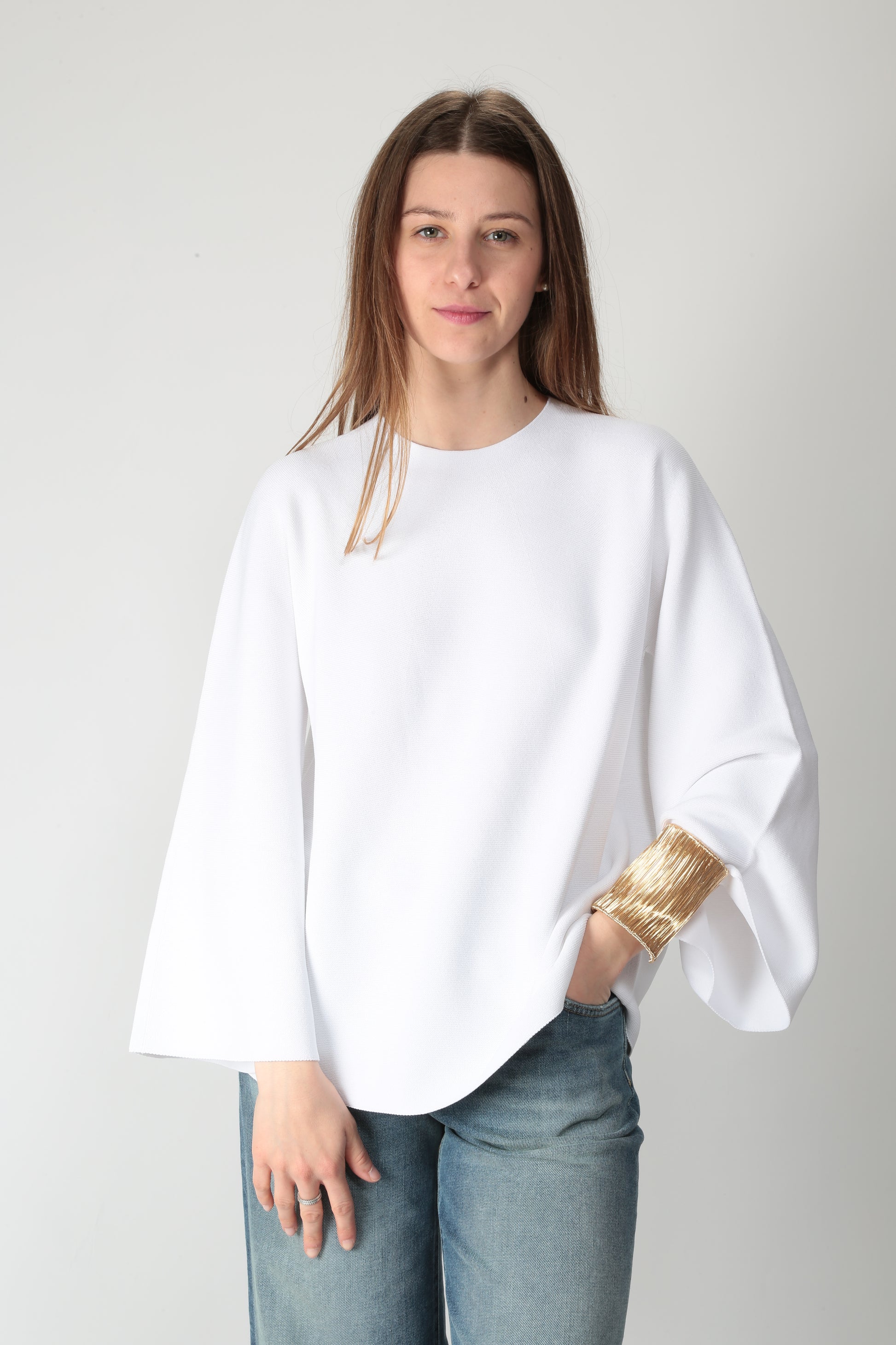 https://admin.shopify.com/store/gulieshop/products/15290024952157#:~:text=https%3A//www.gulieshop.it%20%E2%80%BA%20products%20%E2%80%BA%20l%2Dconti%2Dmaglia%2Din%2Dviscosa%2Dstretch%2Df5sa28