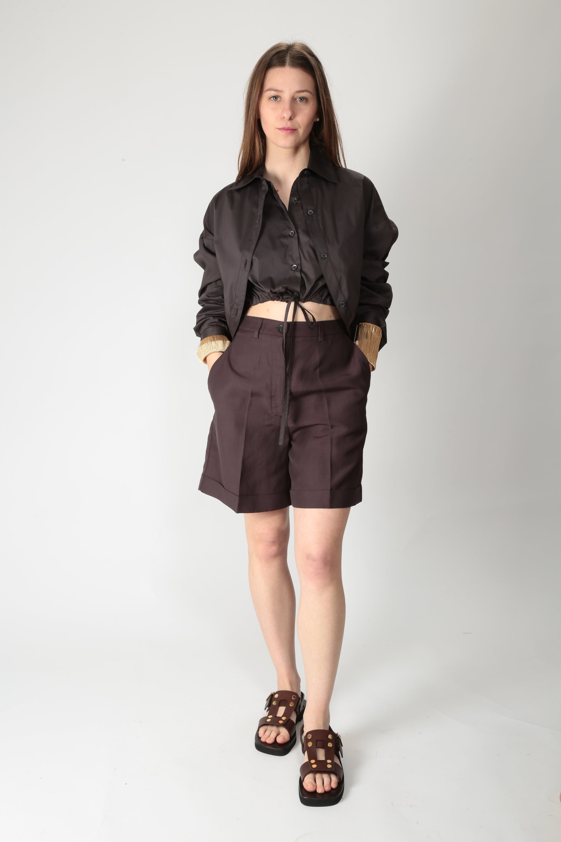 https://admin.shopify.com/store/gulieshop/products/15290034782557#:~:text=https%3A//www.gulieshop.it%20%E2%80%BA%20products%20%E2%80%BA%20l%2Dconti%2Dbermuda%2Din%2Dcotone%2Dtimothy%2Dl5sm19