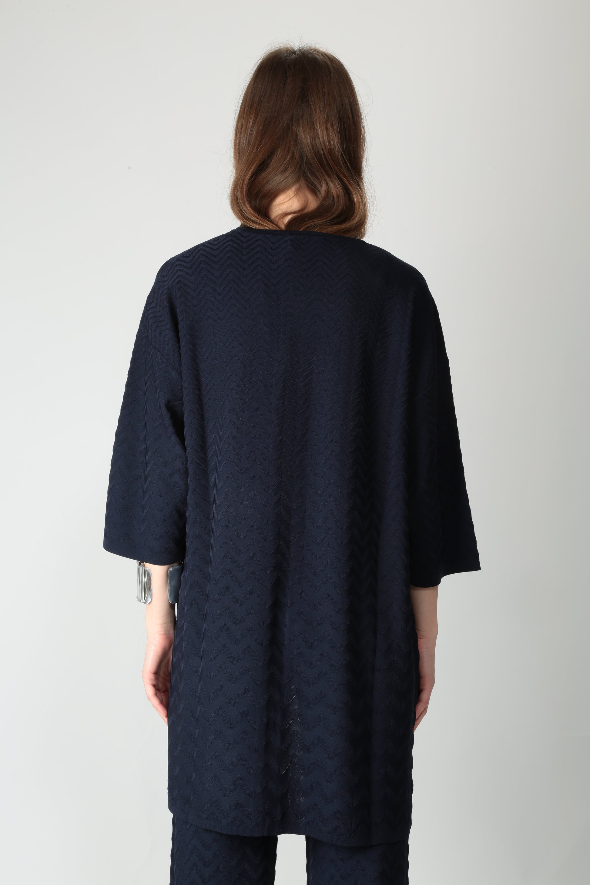 https://admin.shopify.com/store/gulieshop/products/15318340534621#:~:text=https%3A//www.gulieshop.it%20%E2%80%BA%20products%20%E2%80%BA%20maida%2Dmila%2Dcardigan%2Dlungo%2Dpunto%2Dzig%2Dzag%2D251m1035%2D1