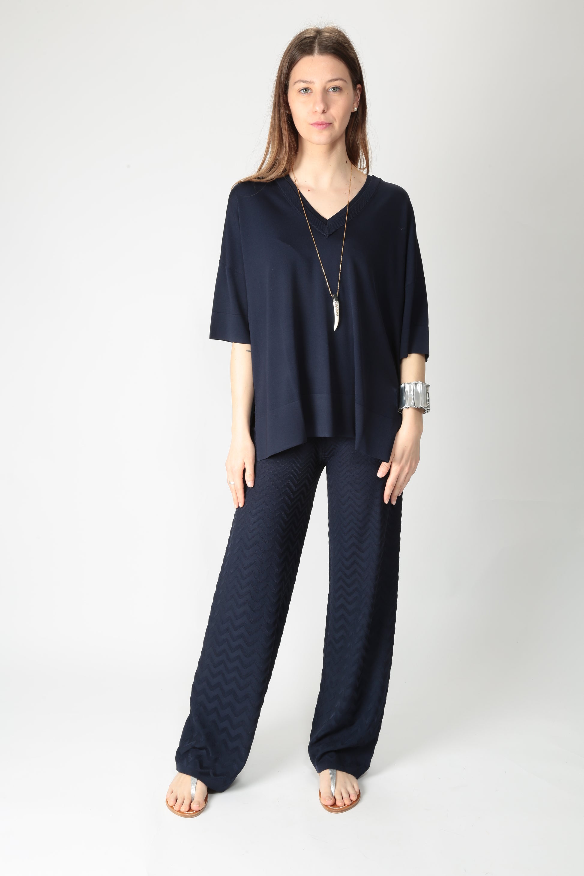 https://admin.shopify.com/store/gulieshop/products/15318340141405#:~:text=https%3A//www.gulieshop.it%20%E2%80%BA%20products%20%E2%80%BA%20maida%2Dmila%2Dmaglia%2Doversize%2Din%2Dviscosa%2D251m1018%2D1