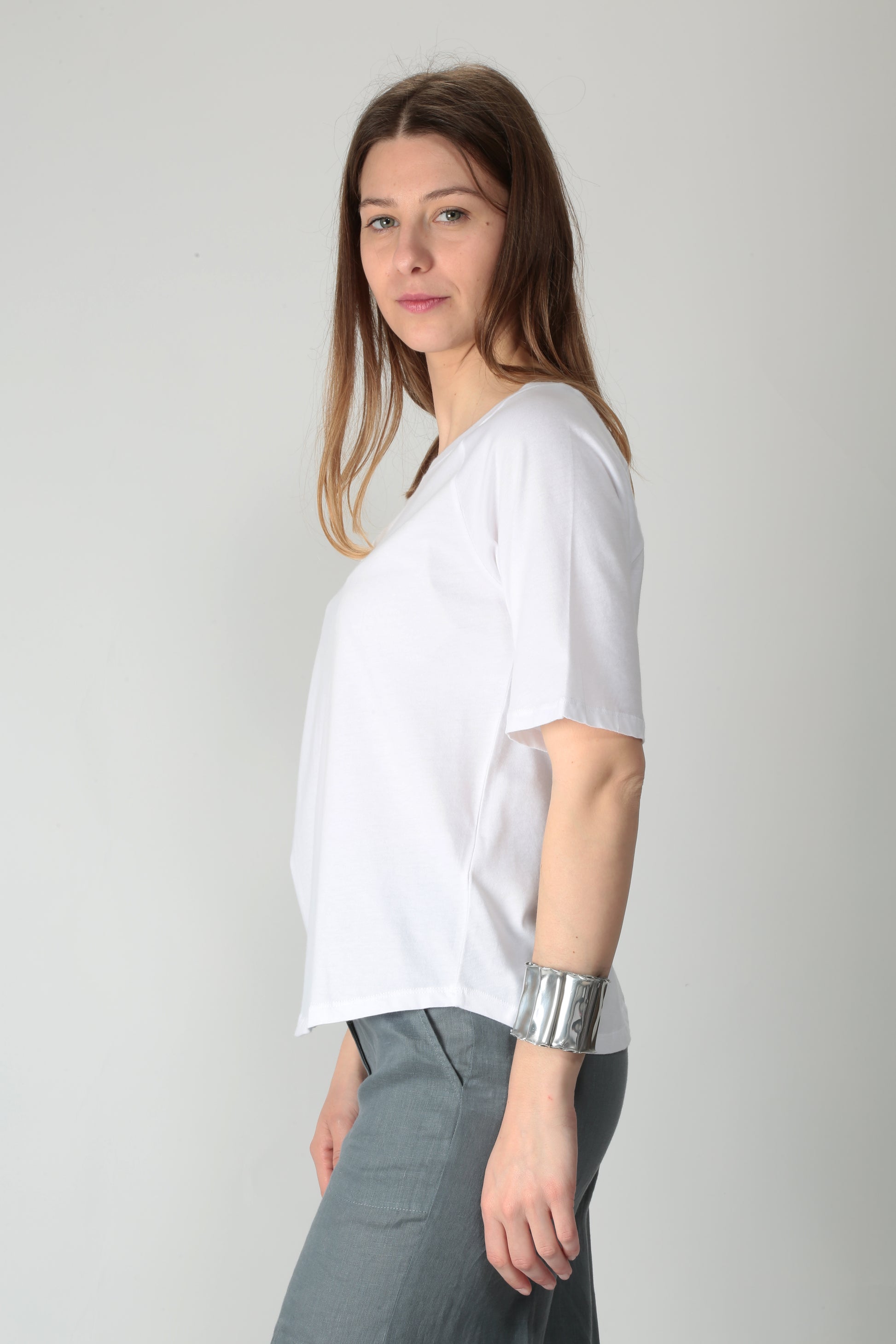 https://admin.shopify.com/store/gulieshop/products/15318371074397#:~:text=https%3A//www.gulieshop.it%20%E2%80%BA%20products%20%E2%80%BA%20majestic%2Dt%2Dshirt%2Din%2Dcotone%2Dorganico%2Dm007%2Dfts970