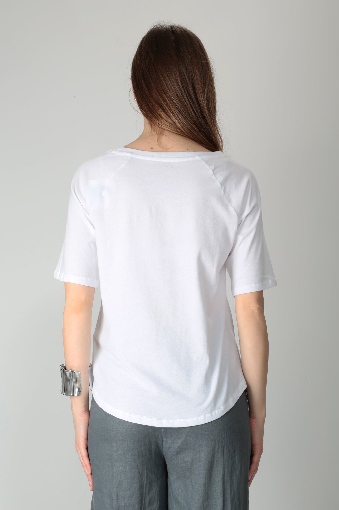 https://admin.shopify.com/store/gulieshop/products/15318371074397#:~:text=https%3A//www.gulieshop.it%20%E2%80%BA%20products%20%E2%80%BA%20majestic%2Dt%2Dshirt%2Din%2Dcotone%2Dorganico%2Dm007%2Dfts970