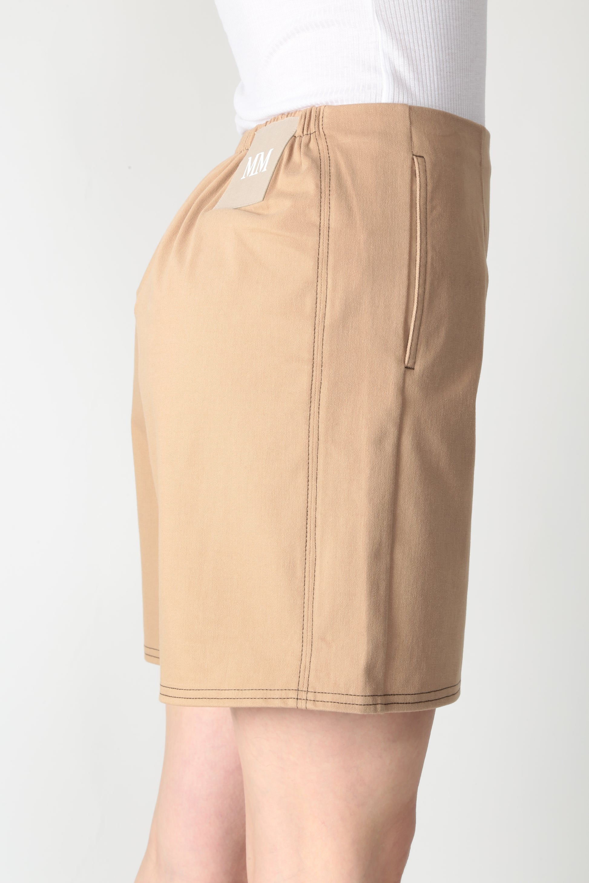 https://admin.shopify.com/store/gulieshop/products/15318341484893#:~:text=https%3A//www.gulieshop.it%20%E2%80%BA%20products%20%E2%80%BA%20maxmara%2Dshort%2Deffetto%2Ddenim%2Dshock%2D1