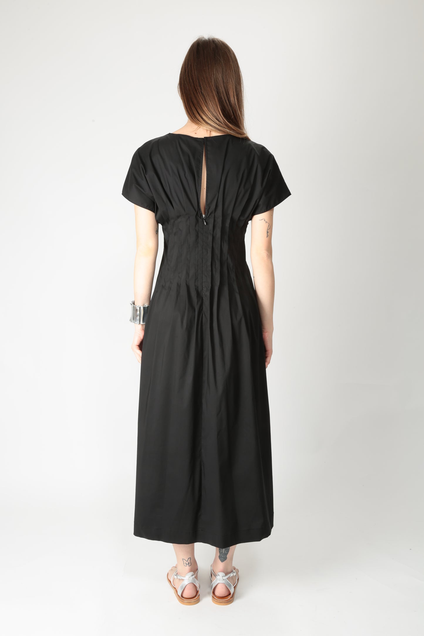 https://admin.shopify.com/store/gulieshop/products/15318316482909#:~:text=https%3A//www.gulieshop.it%20%E2%80%BA%20products%20%E2%80%BA%20meimeij%2Dabito%2Dlungo%2Din%2Dpopeline%2Dm5eb21