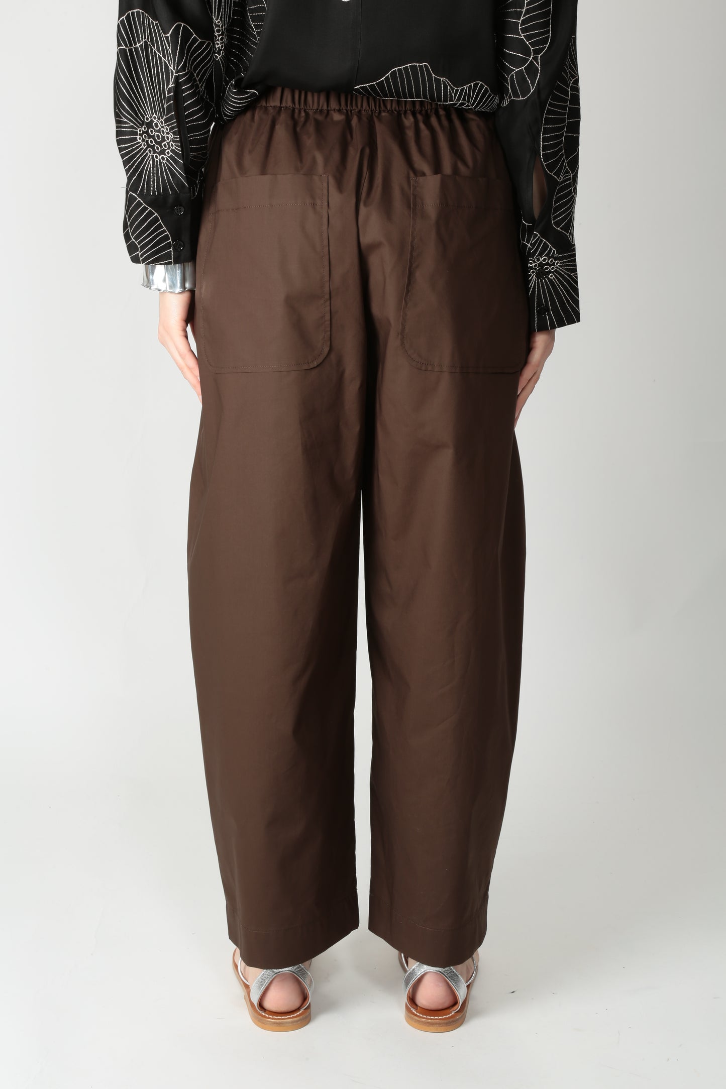https://admin.shopify.com/store/gulieshop/products/15318317138269#:~:text=https%3A//www.gulieshop.it%20%E2%80%BA%20products%20%E2%80%BA%20meimeij%2Dpantalone%2Din%2Dcotone%2Dm5ea15