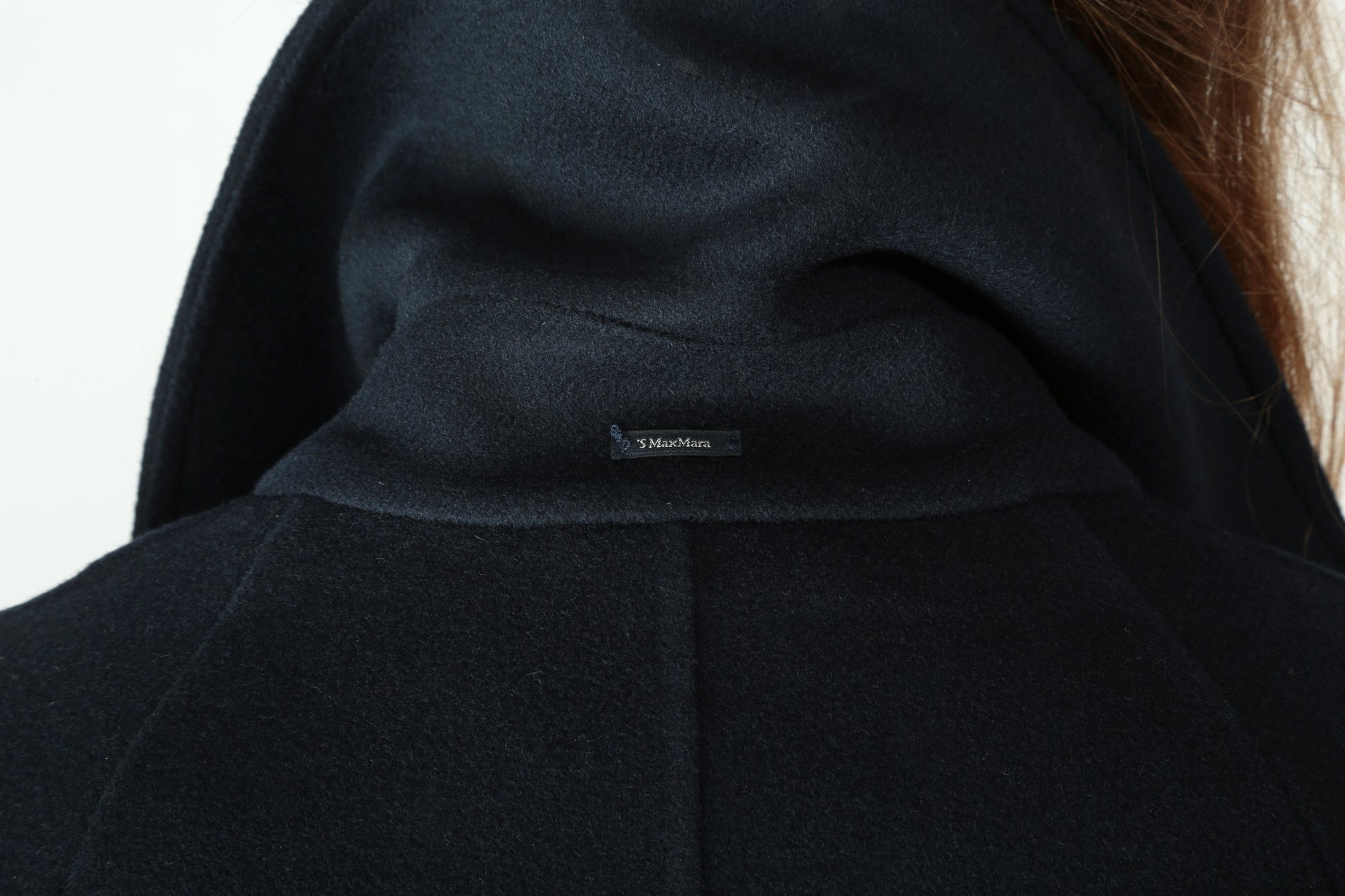 https://admin.shopify.com/store/gulieshop/products/15526145589597#:~:text=https%3A//www.gulieshop.it%20%E2%80%BA%20products%20%E2%80%BA%20s%2Dmaxmara%2Dcappotto%2Ddoppiopetto%2Din%2Dlana%2Dcaban