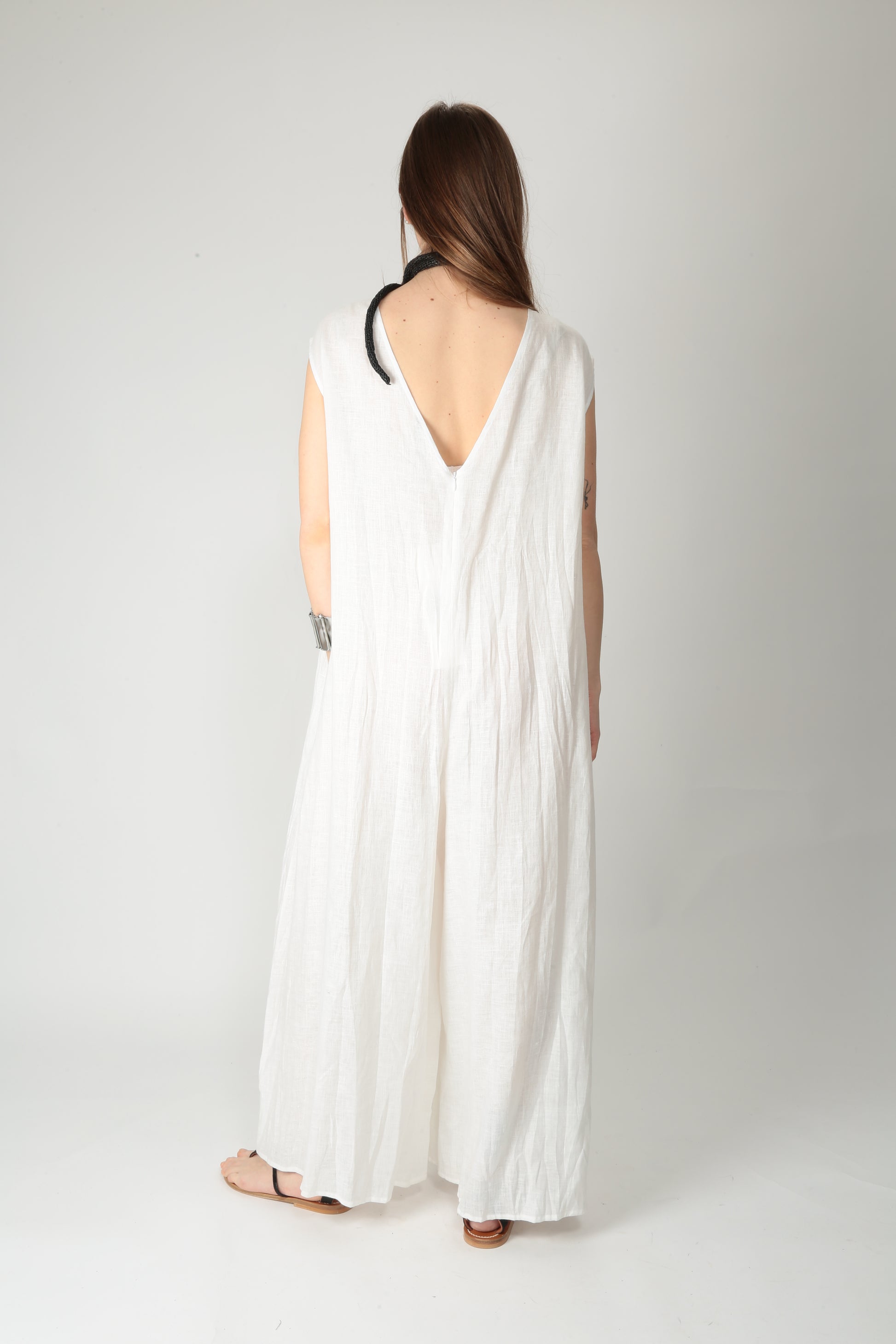 https://admin.shopify.com/store/gulieshop/products/15290035011933#:~:text=https%3A//www.gulieshop.it%20%E2%80%BA%20products%20%E2%80%BA%20l%2Dconti%2Djumpsuit%2Din%2Dlino%2Dkaren%2Dl5sl33