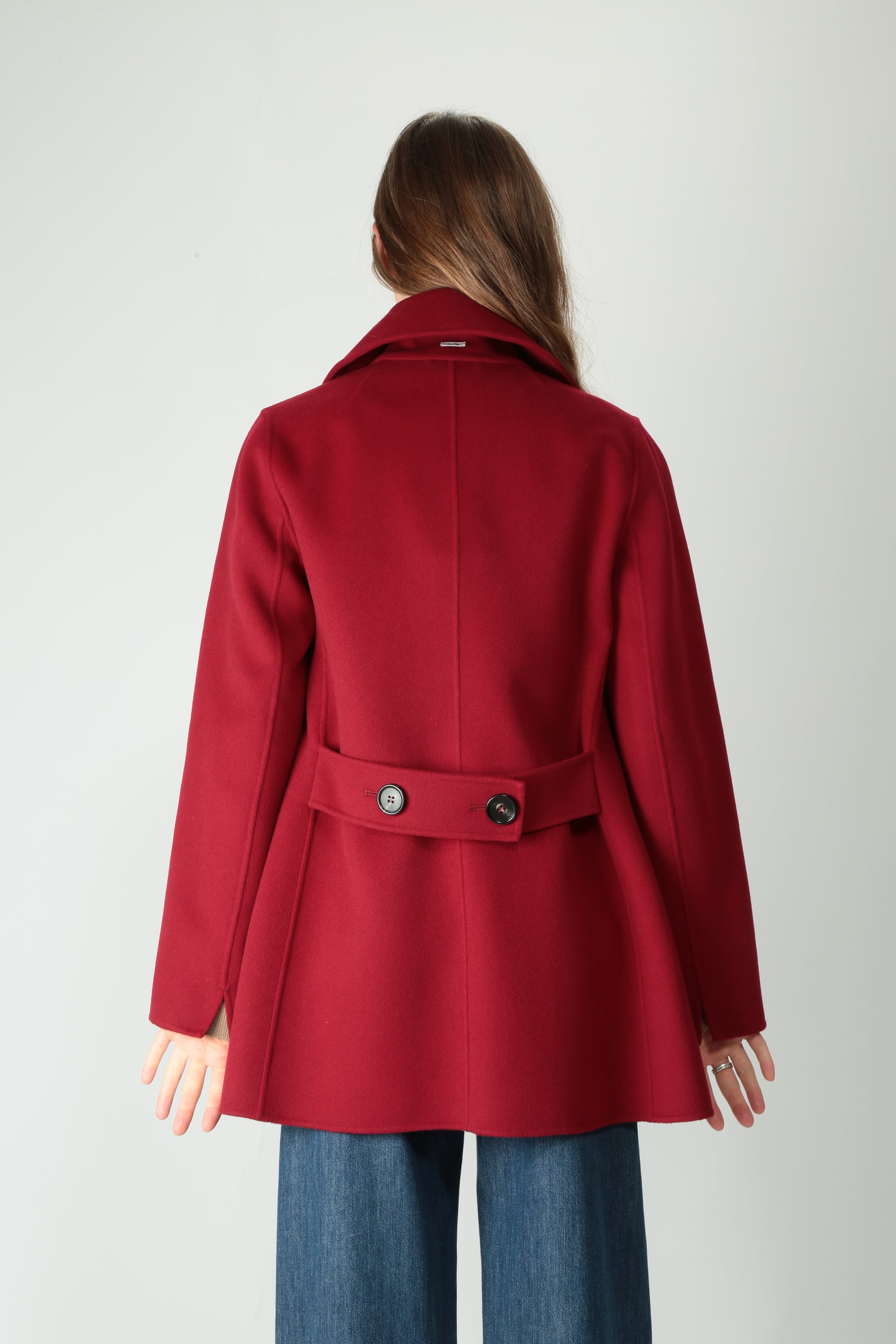 https://admin.shopify.com/store/gulieshop/products/15526145622365#:~:text=https%3A//www.gulieshop.it%20%E2%80%BA%20products%20%E2%80%BA%20s%2Dmaxmara%2Dcappotto%2Ddoppiopetto%2Din%2Dlana%2Dcaban%2D1