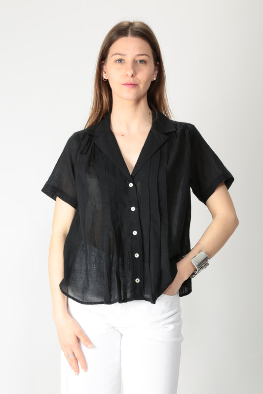 https://admin.shopify.com/store/gulieshop/products/15318343385437#:~:text=https%3A//www.gulieshop.it%20%E2%80%BA%20products%20%E2%80%BA%20diega%2Dcamicia%2Dcon%2Dpieghe%2Dchelo%2D10319