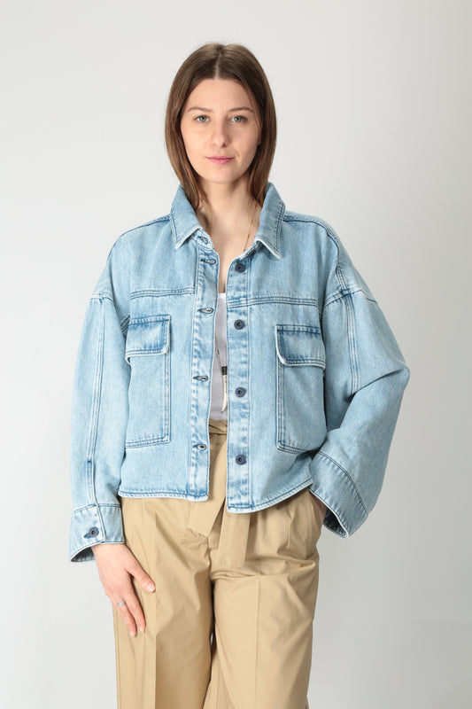 https://admin.shopify.com/store/gulieshop/products/15318342336861#:~:text=https%3A//www.gulieshop.it%20%E2%80%BA%20products%20%E2%80%BA%20solotre%2Dgiacca%2Ddi%2Djeans%2Dm1d0198