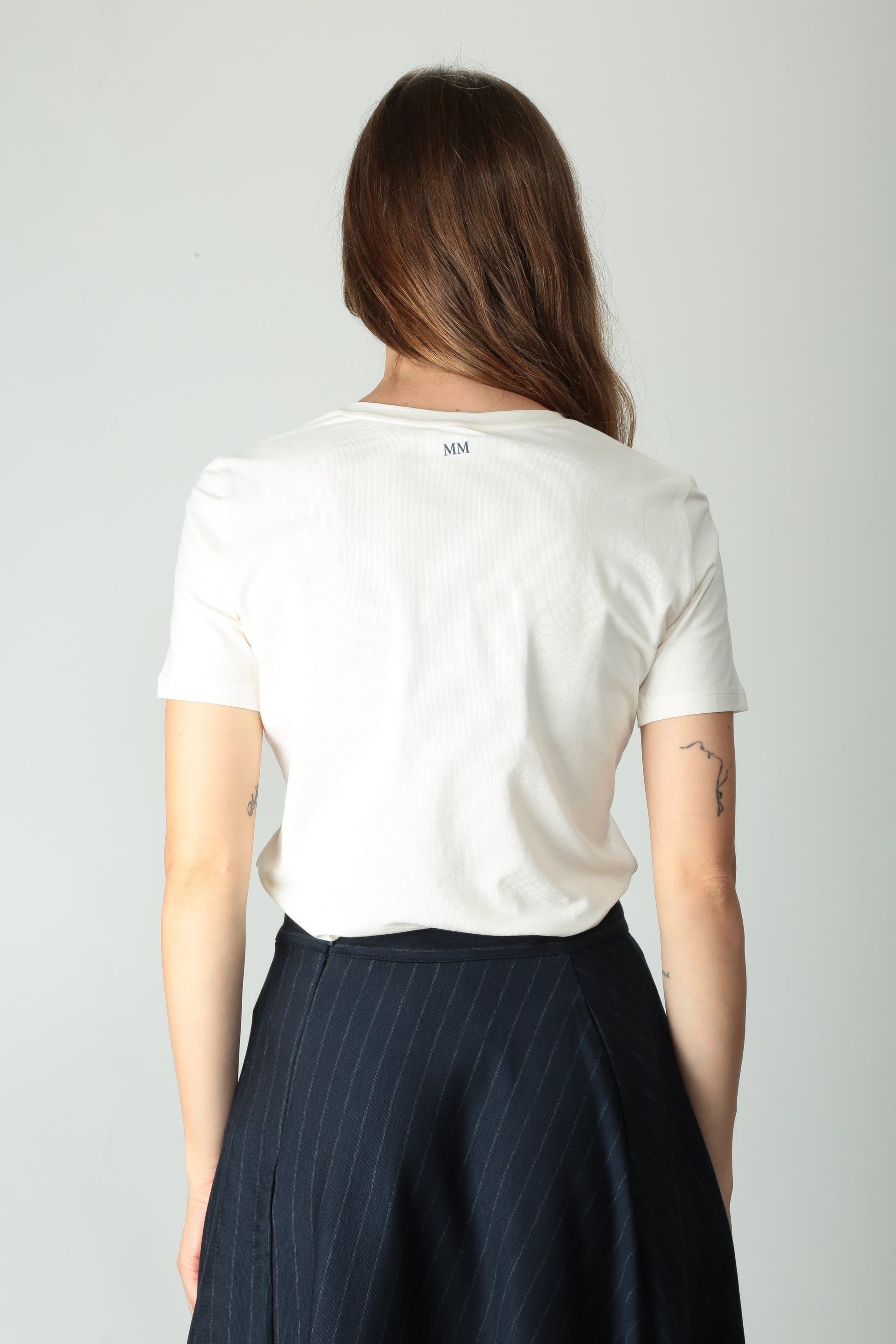 https://admin.shopify.com/store/gulieshop/products/15526139953501#:~:text=https%3A//www.gulieshop.it%20%E2%80%BA%20products%20%E2%80%BA%20maxmara%2Dmm%2Dt%2Dshirt%2Dmaniche%2Dcorte%2Dmulino