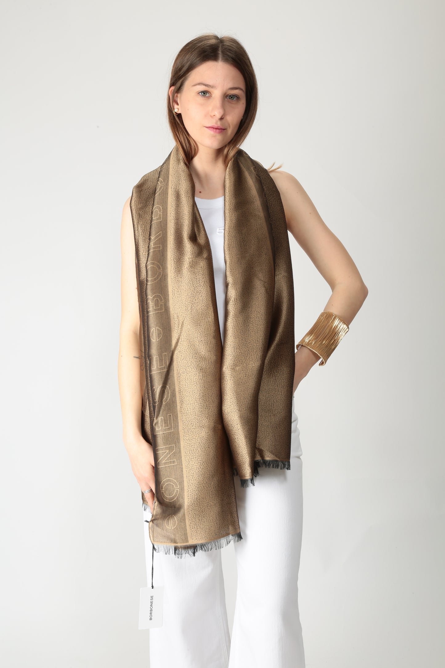 https://admin.shopify.com/store/gulieshop/products/15269743329629#:~:text=https%3A//www.gulieshop.it%20%E2%80%BA%20products%20%E2%80%BA%20borbonese%2Dstola%2Dop%2Dlogo%2Dmisto%2Dmodal%2D91060035005