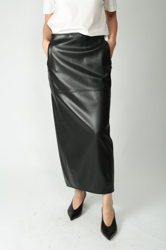 https://admin.shopify.com/store/gulieshop/products/15526133104989#:~:text=https%3A//www.gulieshop.it%20%E2%80%BA%20products%20%E2%80%BA%20maxmara%2Dmm%2Dgonna%2Din%2Decopelle%2Dfabiana