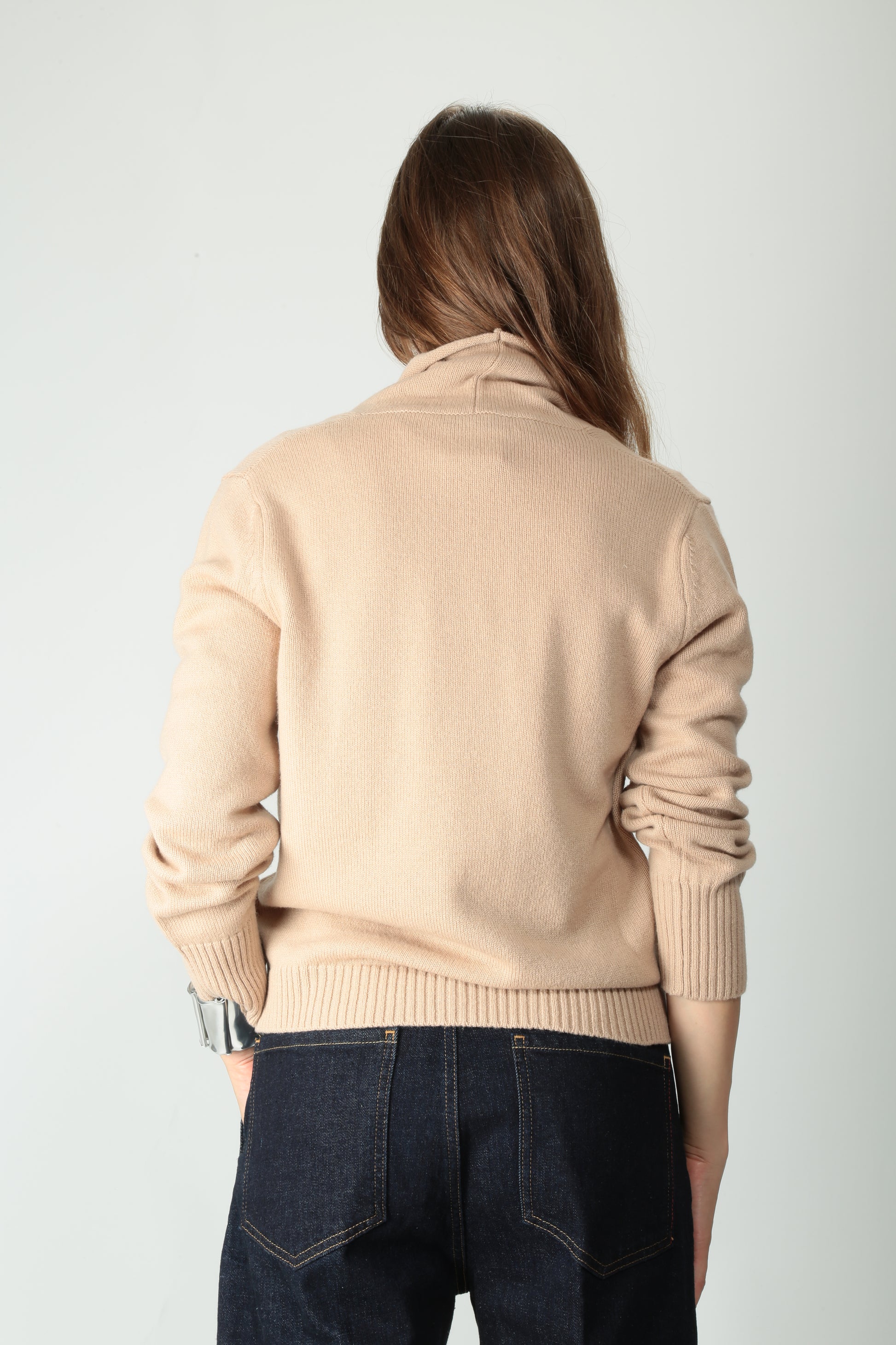 https://admin.shopify.com/store/gulieshop/products/15526133956957#:~:text=https%3A//www.gulieshop.it%20%E2%80%BA%20products%20%E2%80%BA%20kangra%2Dgiacca%2Dcardigan%2Din%2Dlana%2De%2Dcachemire%2D2604%2D04%2D39106
