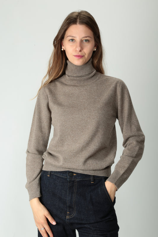 https://admin.shopify.com/store/gulieshop/products/15526134022493#:~:text=https%3A//www.gulieshop.it%20%E2%80%BA%20products%20%E2%80%BA%20kangra%2Dmaglia%2Ddolcevita%2D2511%2D05%2D39152
