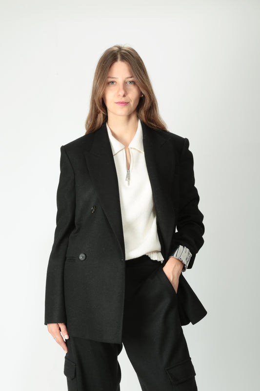 https://admin.shopify.com/store/gulieshop/products/15491874324829#:~:text=https%3A//www.gulieshop.it%20%E2%80%BA%20products%20%E2%80%BA%20l%2Dconti%2Dgiacca%2Ddoppiopetto%2Din%2Dmisto%2Dcachemire%2Dnelson%2Df5wn44