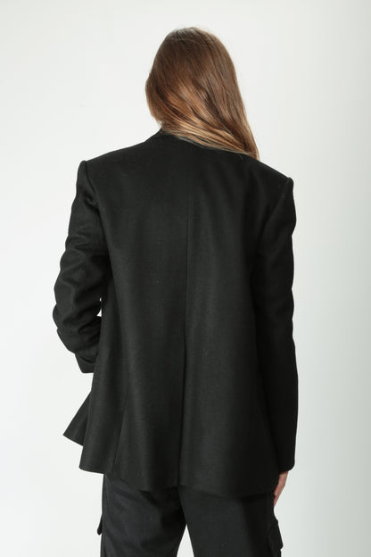 https://admin.shopify.com/store/gulieshop/products/15491874324829#:~:text=https%3A//www.gulieshop.it%20%E2%80%BA%20products%20%E2%80%BA%20l%2Dconti%2Dgiacca%2Ddoppiopetto%2Din%2Dmisto%2Dcachemire%2Dnelson%2Df5wn44