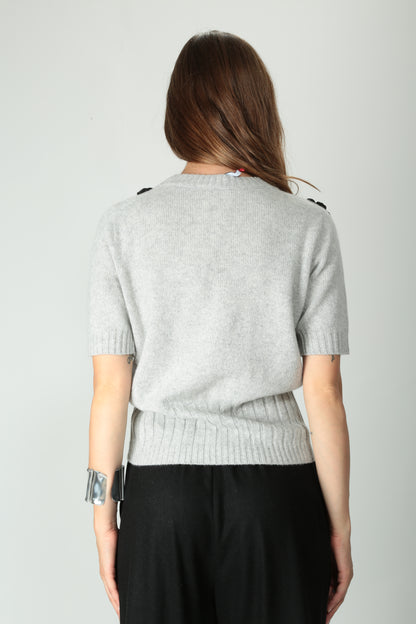 https://admin.shopify.com/store/gulieshop/products/15491874554205#:~:text=https%3A//www.gulieshop.it%20%E2%80%BA%20products%20%E2%80%BA%20l%2Dconti%2Dmaglia%2Dcon%2Dapplicazioni%2Dclaire%2Df5wc73