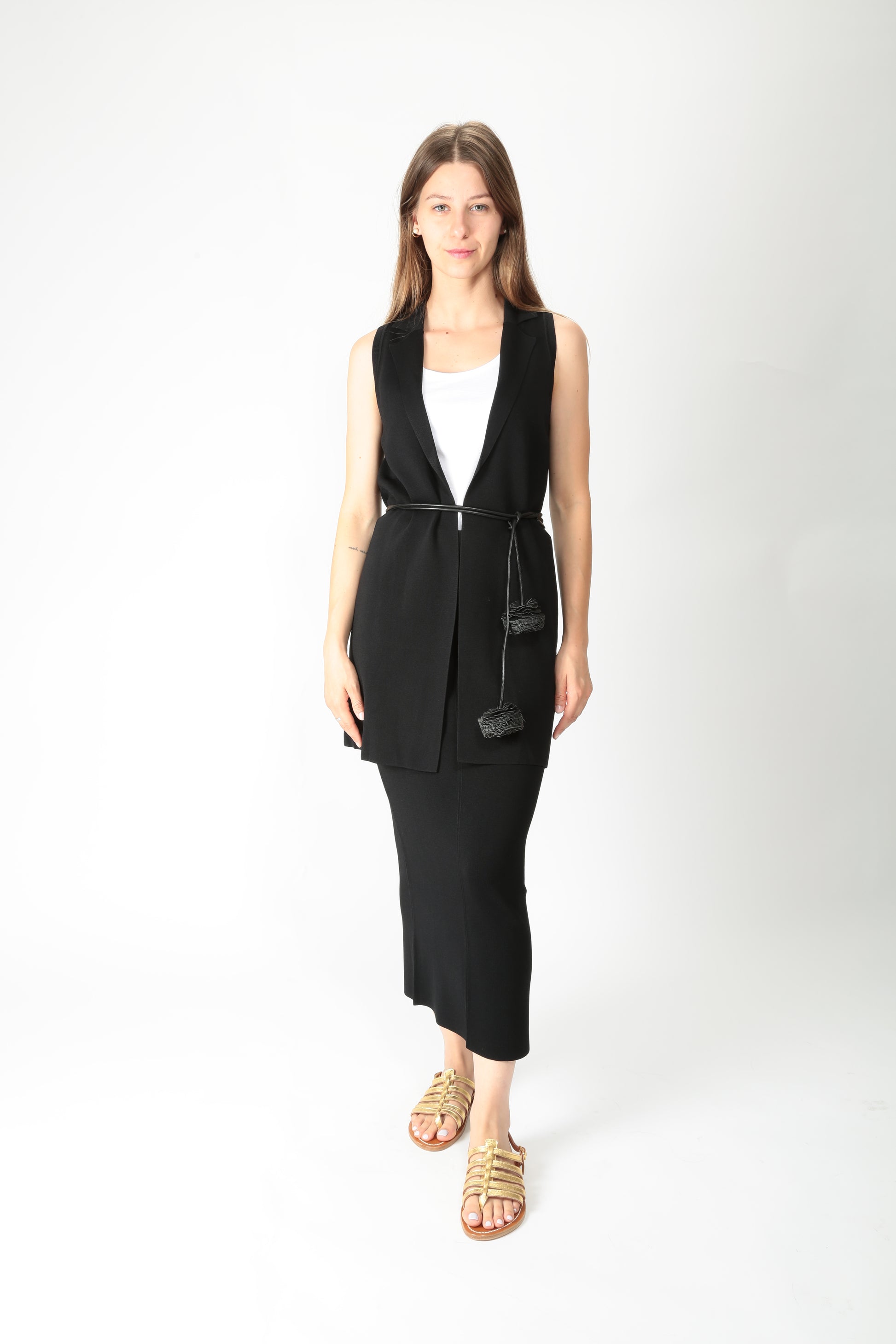 https://admin.shopify.com/store/gulieshop/products/15502397571421#:~:text=https%3A//www.gulieshop.it%20%E2%80%BA%20products%20%E2%80%BA%20maida%2Dmila%2Dgonna%2Da%2Dtubino%2D251m6016
