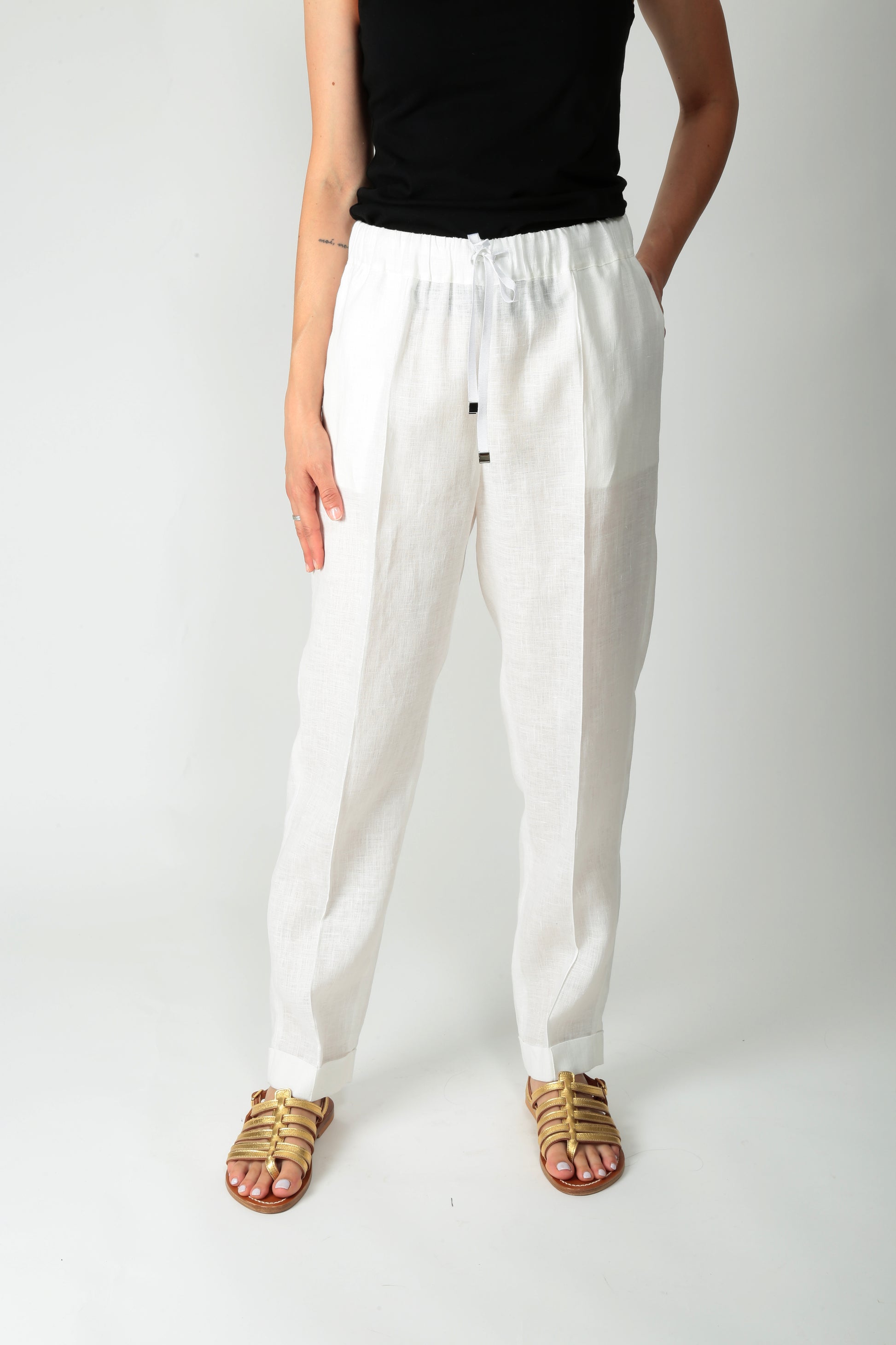 https://admin.shopify.com/store/gulieshop/products/15491875176797#:~:text=https%3A//www.gulieshop.it%20%E2%80%BA%20products%20%E2%80%BA%20l%2Dconti%2Dpantalone%2Din%2Dlino%2Dmaggie%2Dl5sl38