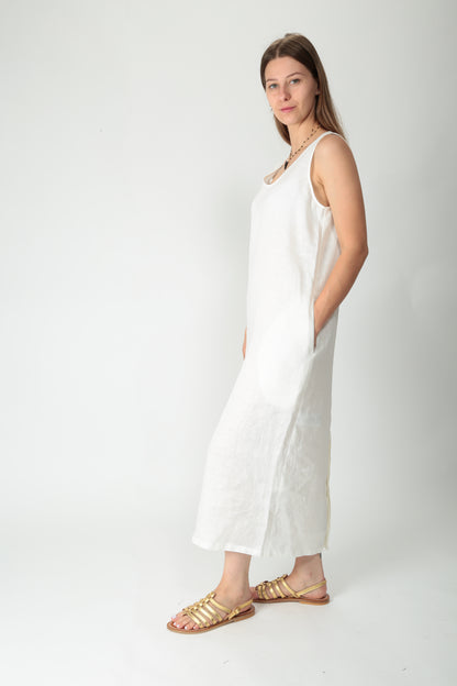 https://admin.shopify.com/store/gulieshop/products/15491875144029#:~:text=https%3A//www.gulieshop.it%20%E2%80%BA%20products%20%E2%80%BA%20l%2Dconti%2Dabito%2Dlungo%2Din%2Dlino%2Dchiara%2Dl5sl28%2D2