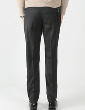 https://admin.shopify.com/store/gulieshop/products/8679906967901#:~:text=con%20le%20recensioni-,PT%20Torino%20Pantalone%20in%20lana%20Freedom%20CFFEZ00FDW%20CM13,-Contenuto%20multimediale%201