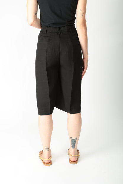 https://admin.shopify.com/store/gulieshop/products/15495348519261#:~:text=https%3A//www.gulieshop.it%20%E2%80%BA%20products%20%E2%80%BA%20meimeij%2Dbermuda%2Din%2Dviscosa%2De%2Dlino%2Dm5ei07