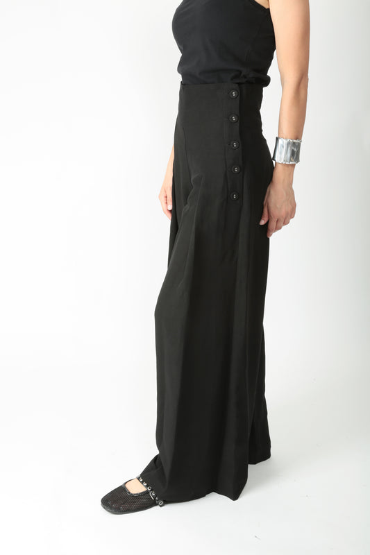 https://admin.shopify.com/store/gulieshop/products/15495348257117#:~:text=https%3A//www.gulieshop.it%20%E2%80%BA%20products%20%E2%80%BA%20meimeij%2Dpantalone%2Dampio%2Dm5ei06