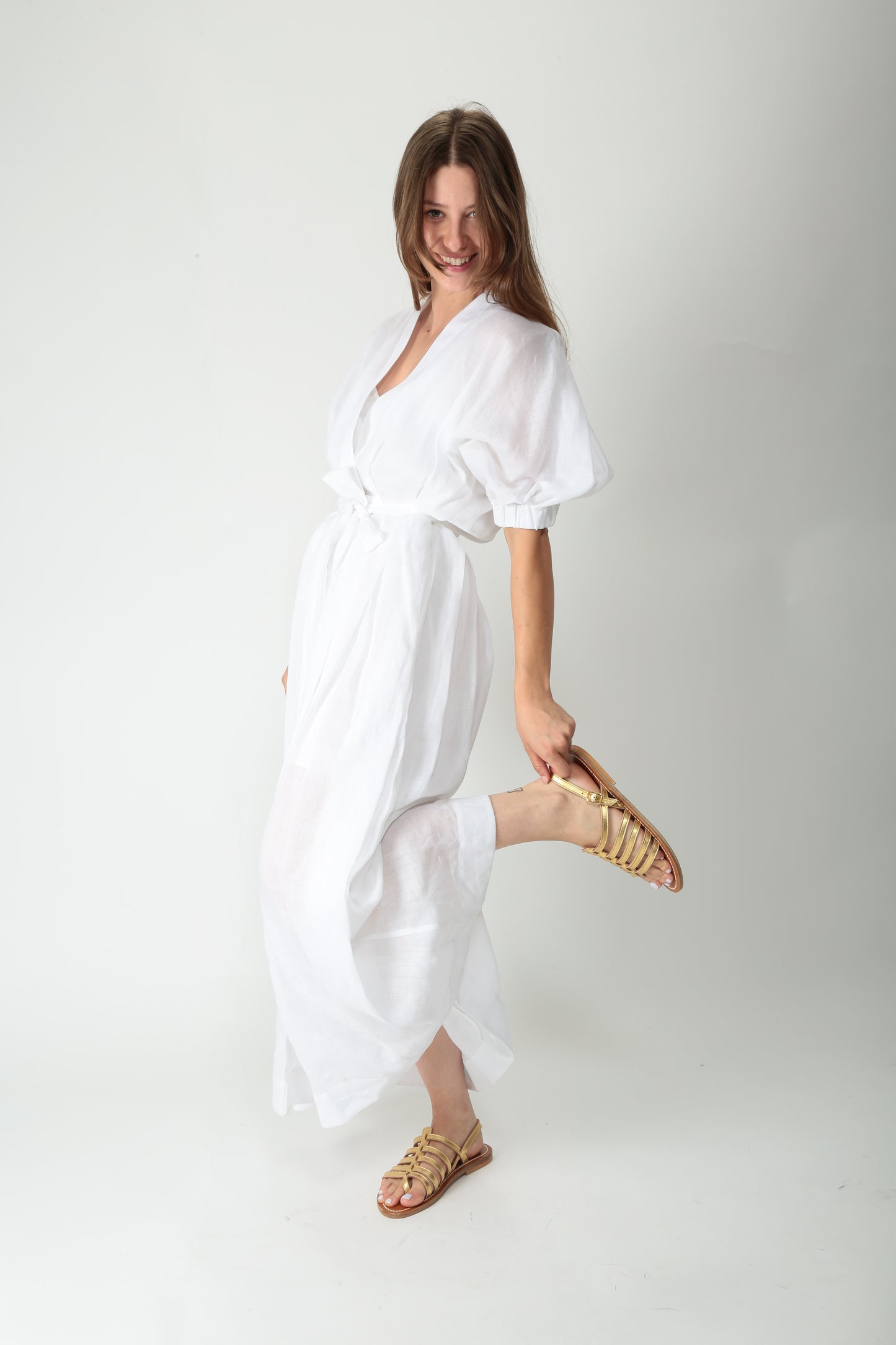 https://admin.shopify.com/store/gulieshop/products/15495348453725#:~:text=https%3A//www.gulieshop.it%20%E2%80%BA%20products%20%E2%80%BA%20meimeij%2Dabito%2Dcon%2Dcintura%2Dm5ej01