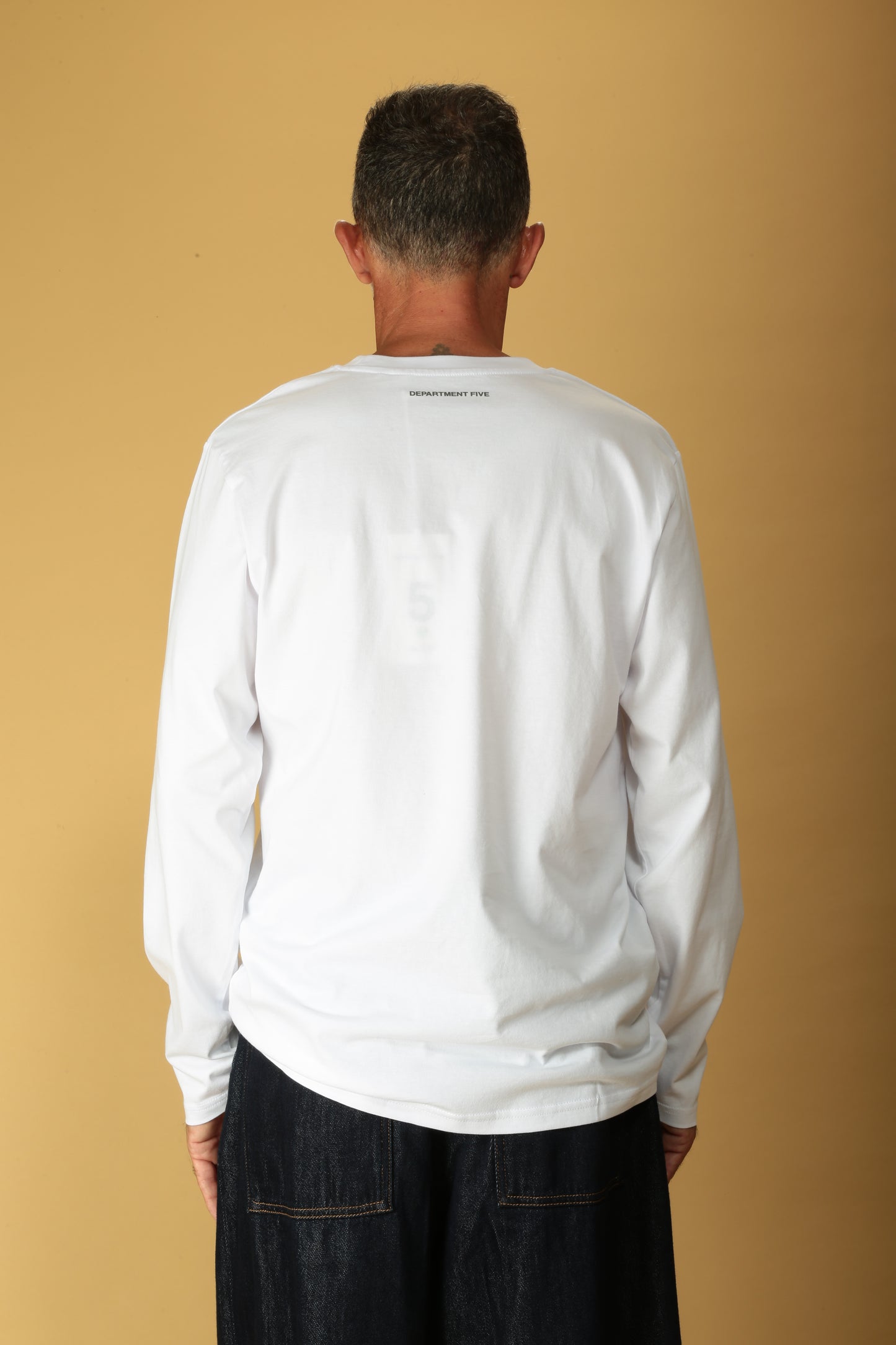 https://admin.shopify.com/store/gulieshop/products/15505929142621#:~:text=https%3A//www.gulieshop.it%20%E2%80%BA%20products%20%E2%80%BA%20department%2D5%2Dt%2Dshirt%2Dmanica%2Dlunga%2Ddestiny%2Dut51151d2jf0037000p07