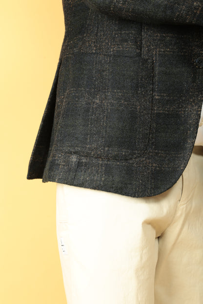 https://admin.shopify.com/store/gulieshop/products/15514788135261#:~:text=https%3A//www.gulieshop.it%20%E2%80%BA%20products%20%E2%80%BA%20brando%2Dper%2Dlbm%2Dgiacca%2Din%2Dmisto%2Dlana%2D55732%2D2%2D2811