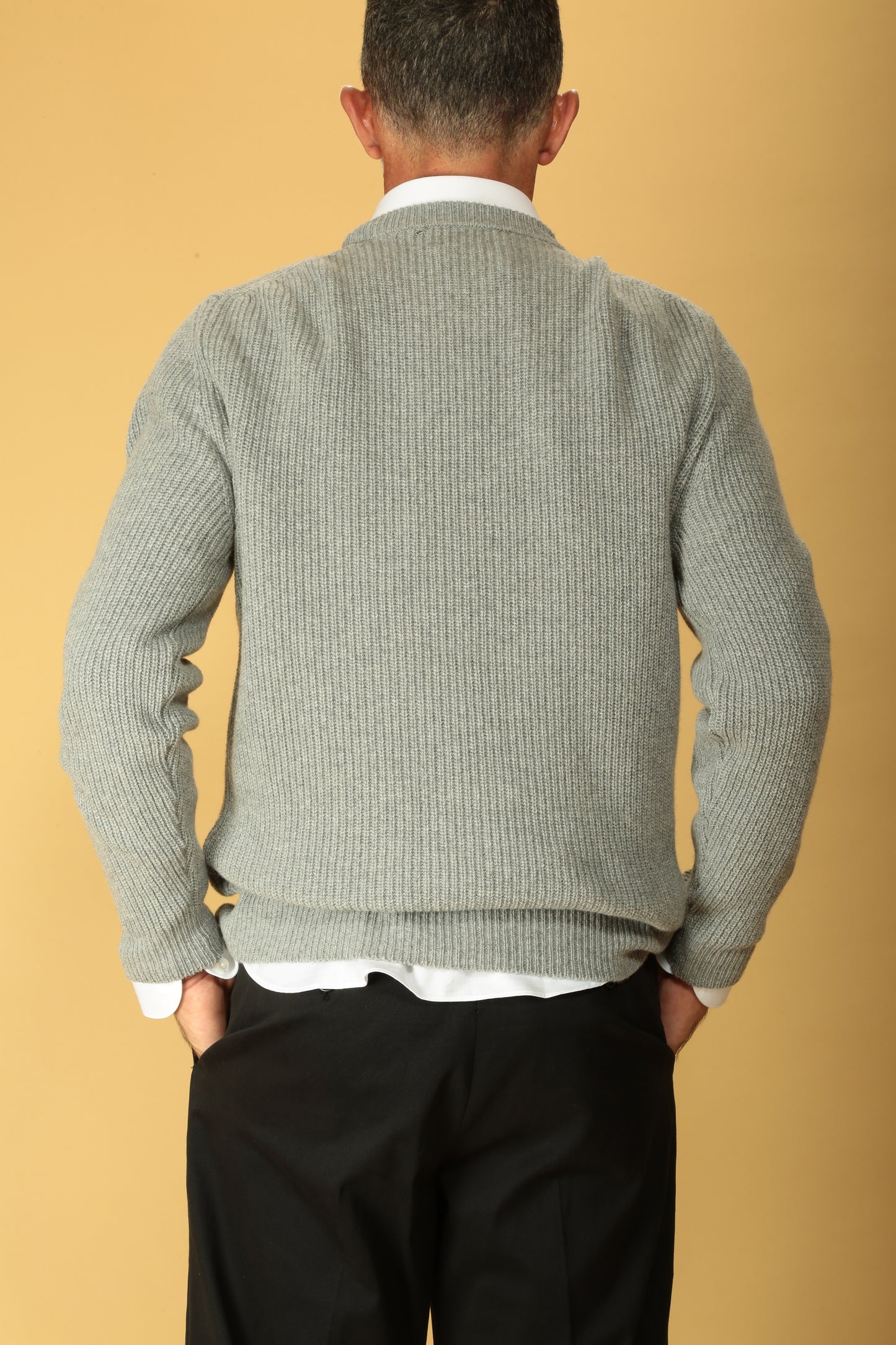 https://admin.shopify.com/store/gulieshop/products/15514797605213#:~:text=https%3A//www.gulieshop.it%20%E2%80%BA%20products%20%E2%80%BA%20d%2Dfiesoli%2Dmaglia%2Din%2Dcachemire%2Dws3390