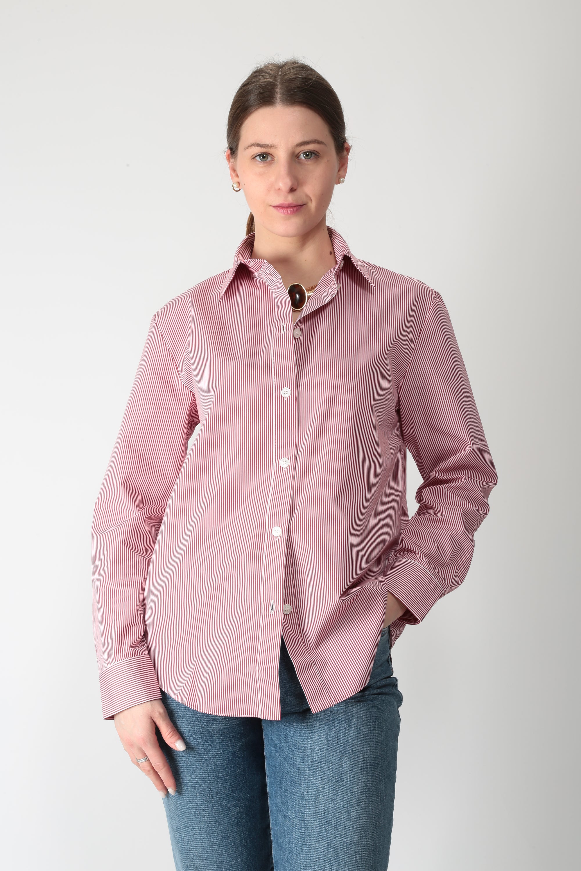 https://admin.shopify.com/store/gulieshop/products/15865941721437#:~:text=https%3A//www.gulieshop.it%20%E2%80%BA%20products%20%E2%80%BA%20maxmara%2Dmm%2Dcamicia%2Din%2Dcotone%2Dmmlpanfilo