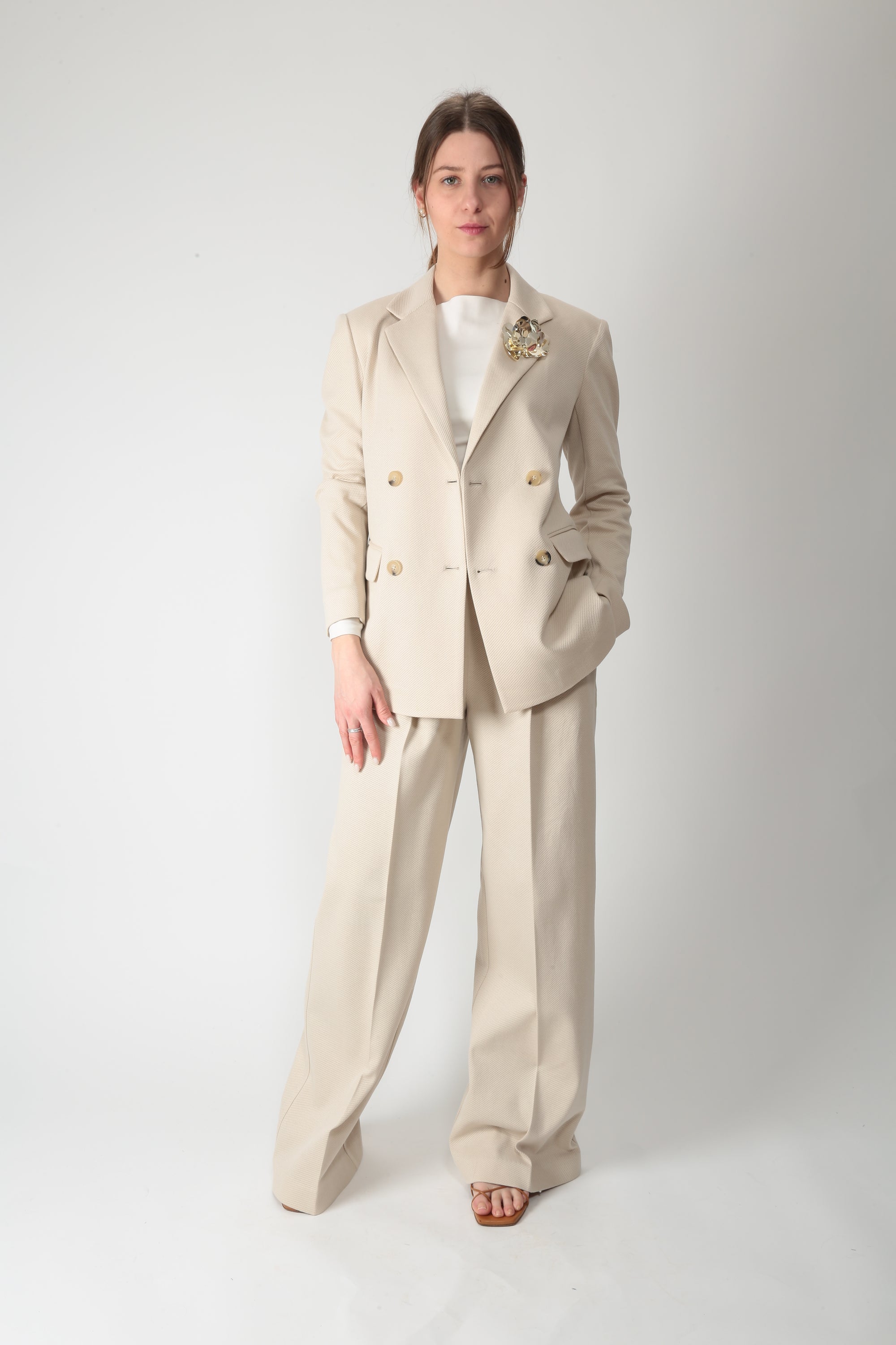https://admin.shopify.com/store/gulieshop/products/15909785502045#:~:text=https%3A//www.gulieshop.it%20%E2%80%BA%20products%20%E2%80%BA%20maxmara%2Dmm%2Dpantalone%2Din%2Dpiquet%2Dmmlpanno