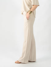 https://admin.shopify.com/store/gulieshop/products/8434917343581#:~:text=Invia-,Majestic%20Pantalone%20in%20viscosa%20con%20elastico%20M003%2DFPA135,-Contenuto%20multimediale%201