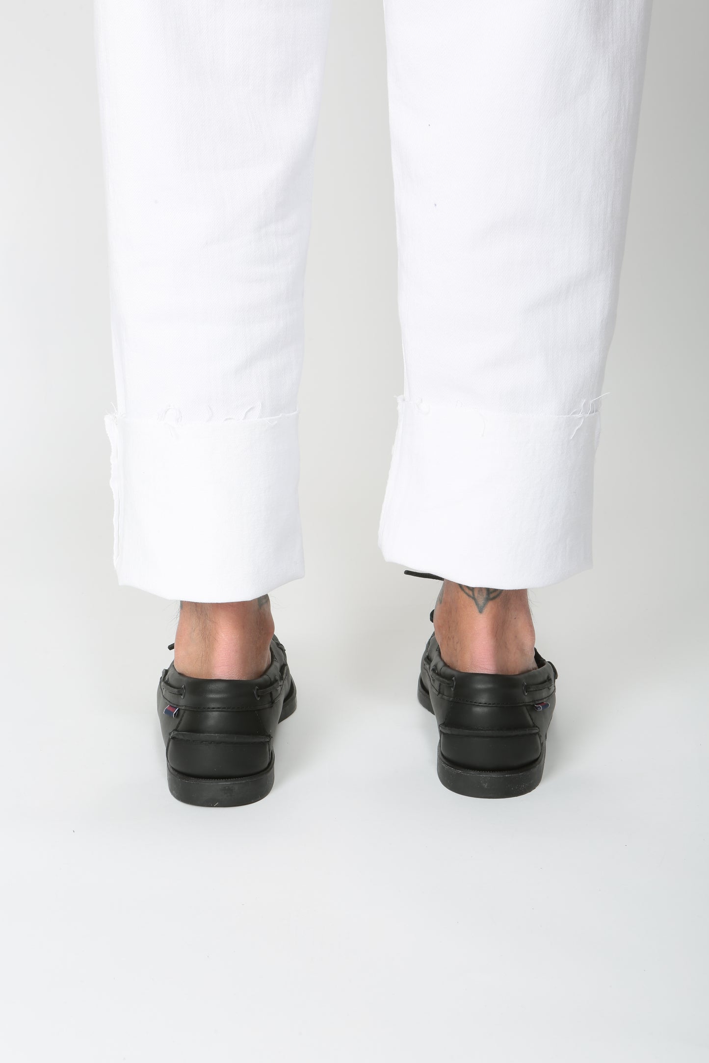 https://admin.shopify.com/store/gulieshop/products/15337890677085#:~:text=https%3A//www.gulieshop.it%20%E2%80%BA%20products%20%E2%80%BA%20sebago%2Dscarpa%2Dda%2Dbarca%2Dtotal%2Dblack%2Ddocksides%2Dportland%2D7000h00