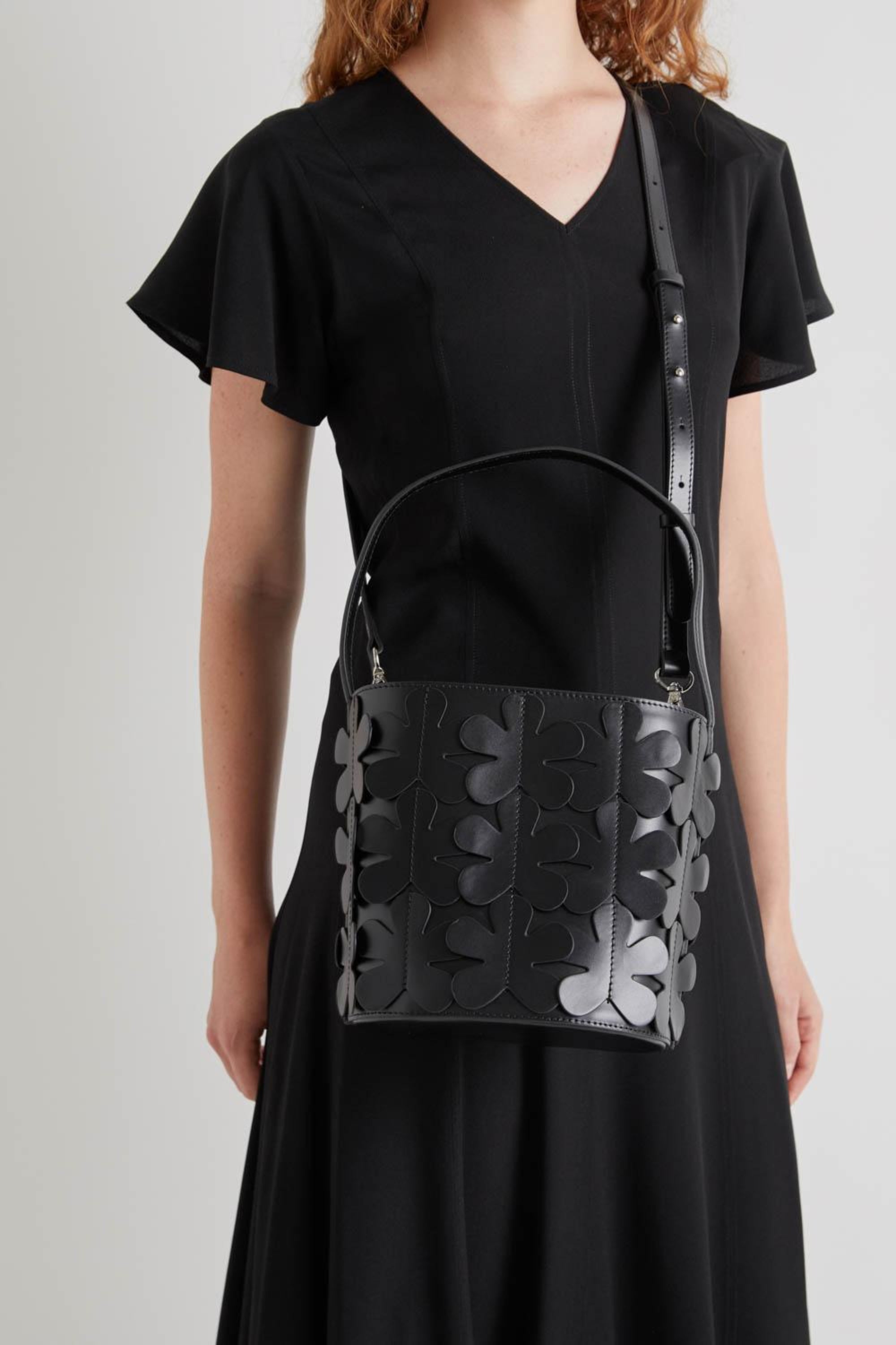 https://admin.shopify.com/store/gulieshop/products/16279612195165