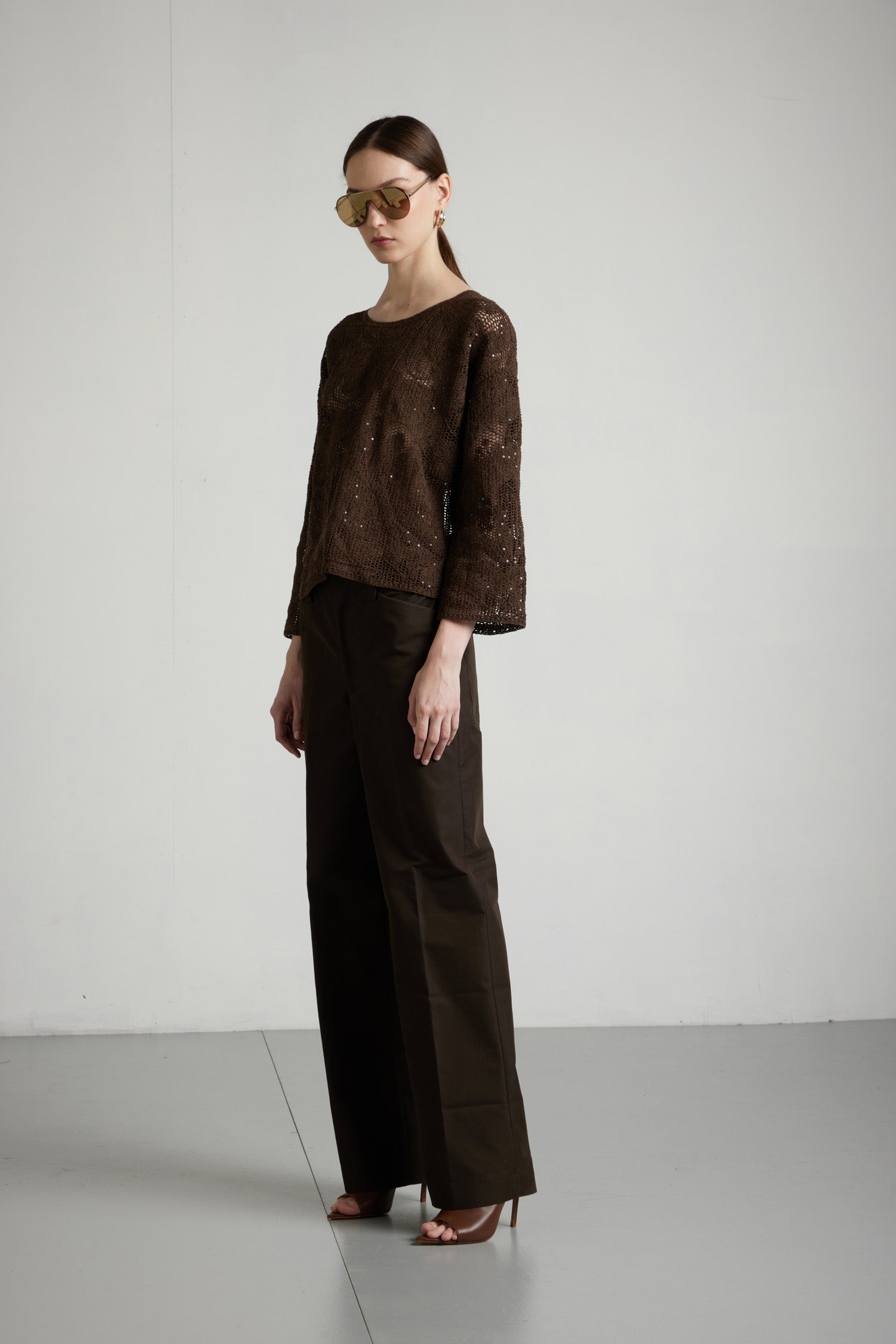 https://admin.shopify.com/store/gulieshop/products/16186026131805#:~:text=https%3A//www.gulieshop.it%20%E2%80%BA%20products%20%E2%80%BA%20kangra%2Dmaglia%2Dcon%2Dtraforo%2D3930%2D01%2D40047