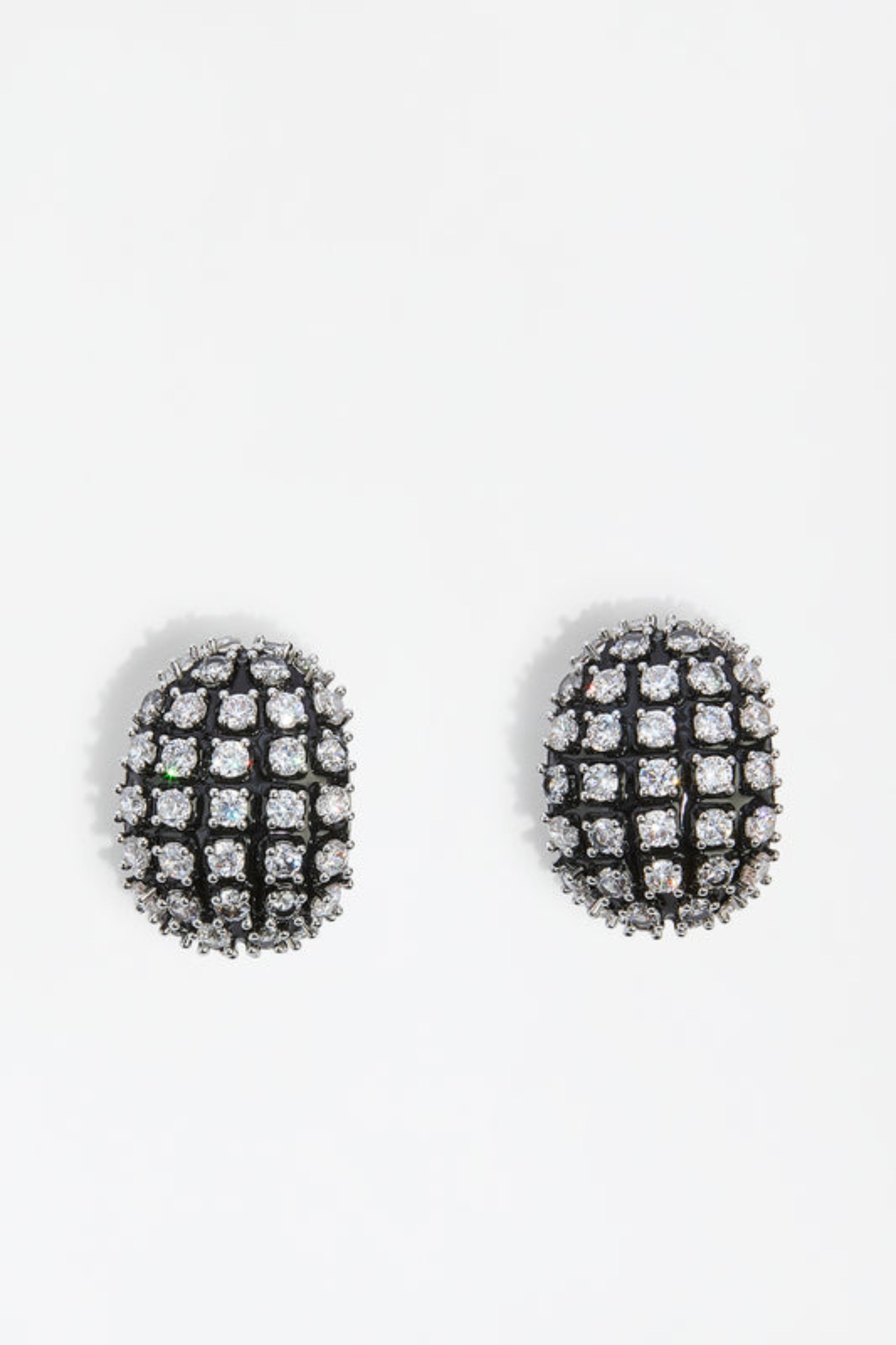 https://admin.shopify.com/store/gulieshop/products/16056893899101#:~:text=https%3A//www.gulieshop.it%20%E2%80%BA%20products%20%E2%80%BA%20l%2Dconti%2Dorecchini%2Dcon%2Dstrass%2Dmelisande%2Da5wj51