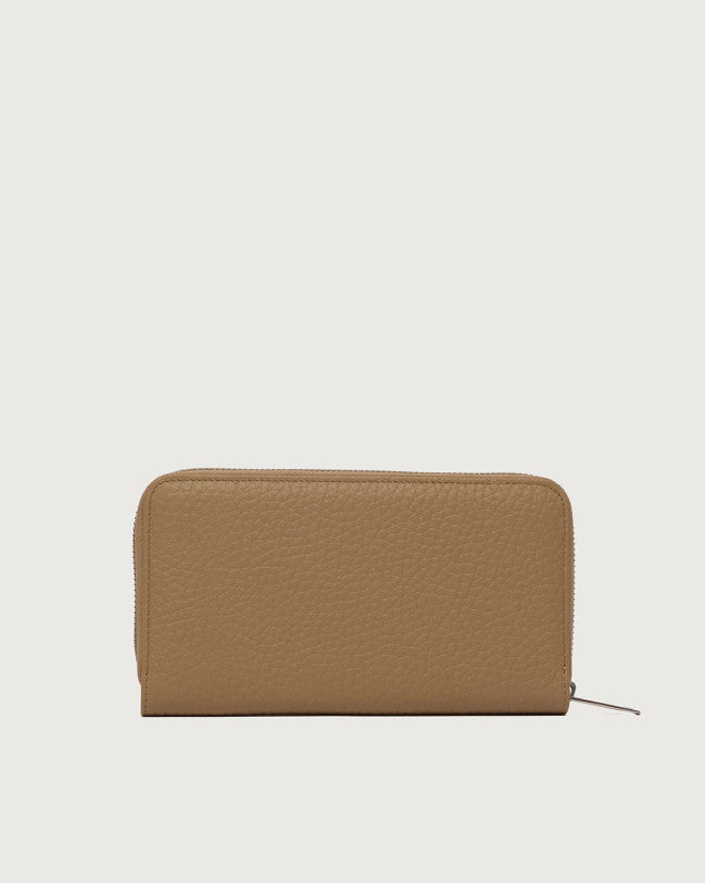https://admin.shopify.com/store/gulieshop/products/16014679605597#:~:text=https%3A//www.gulieshop.it%20%E2%80%BA%20products%20%E2%80%BA%20orciani%2Dportafoglio%2Din%2Dpelle%2Dsoft%2Dsd0047