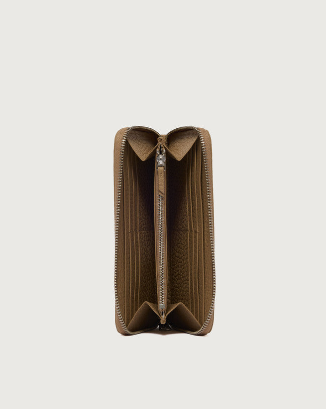 https://admin.shopify.com/store/gulieshop/products/16014679605597#:~:text=https%3A//www.gulieshop.it%20%E2%80%BA%20products%20%E2%80%BA%20orciani%2Dportafoglio%2Din%2Dpelle%2Dsoft%2Dsd0047