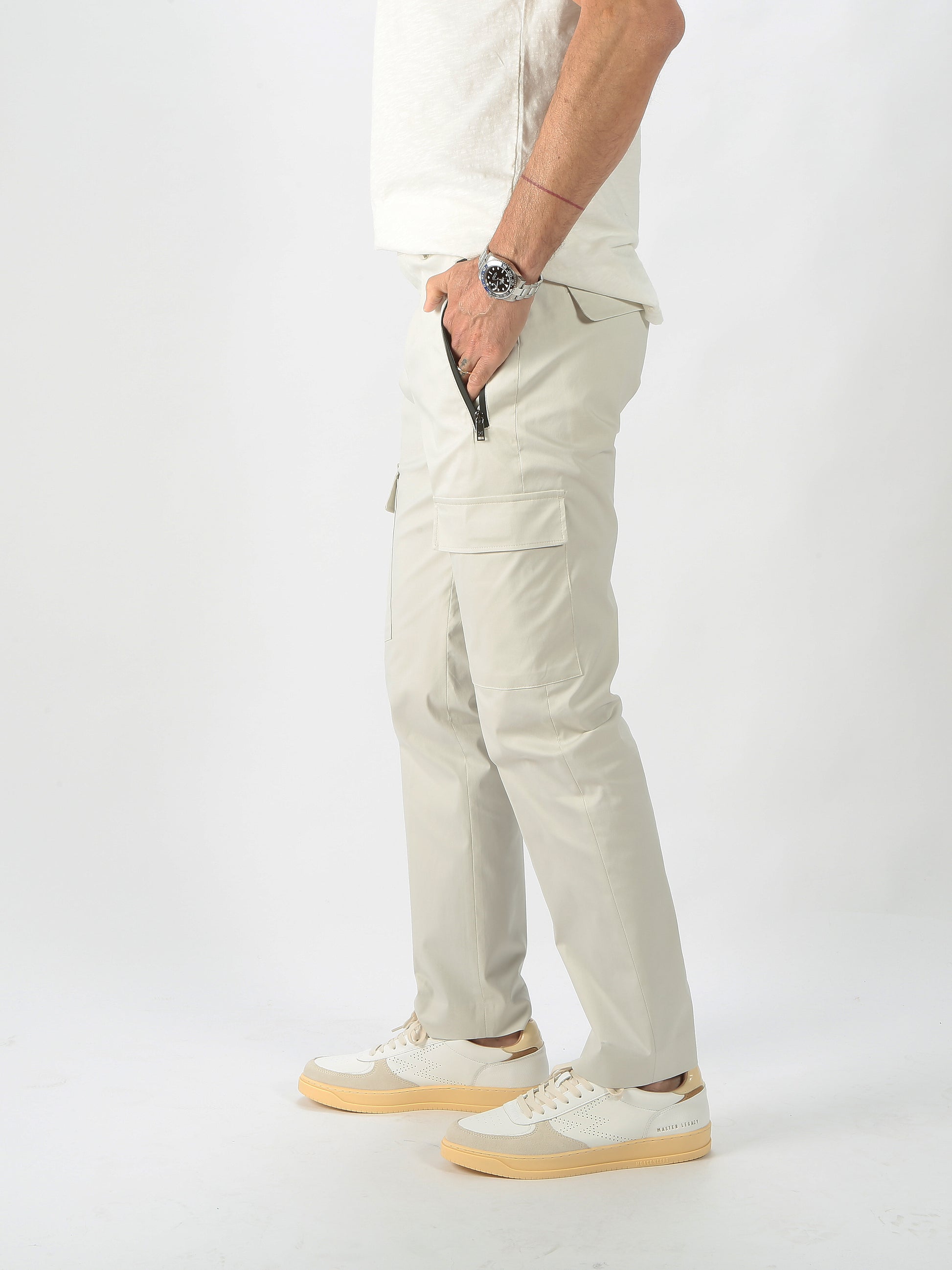 https://admin.shopify.com/store/gulieshop/products/8365172719965#:~:text=Invia-,PT%20Torino%20Pantalone%20cargo%20in%20misto%20cotone%20COAS3JZD0KLT,-Contenuto%20multimediale%201